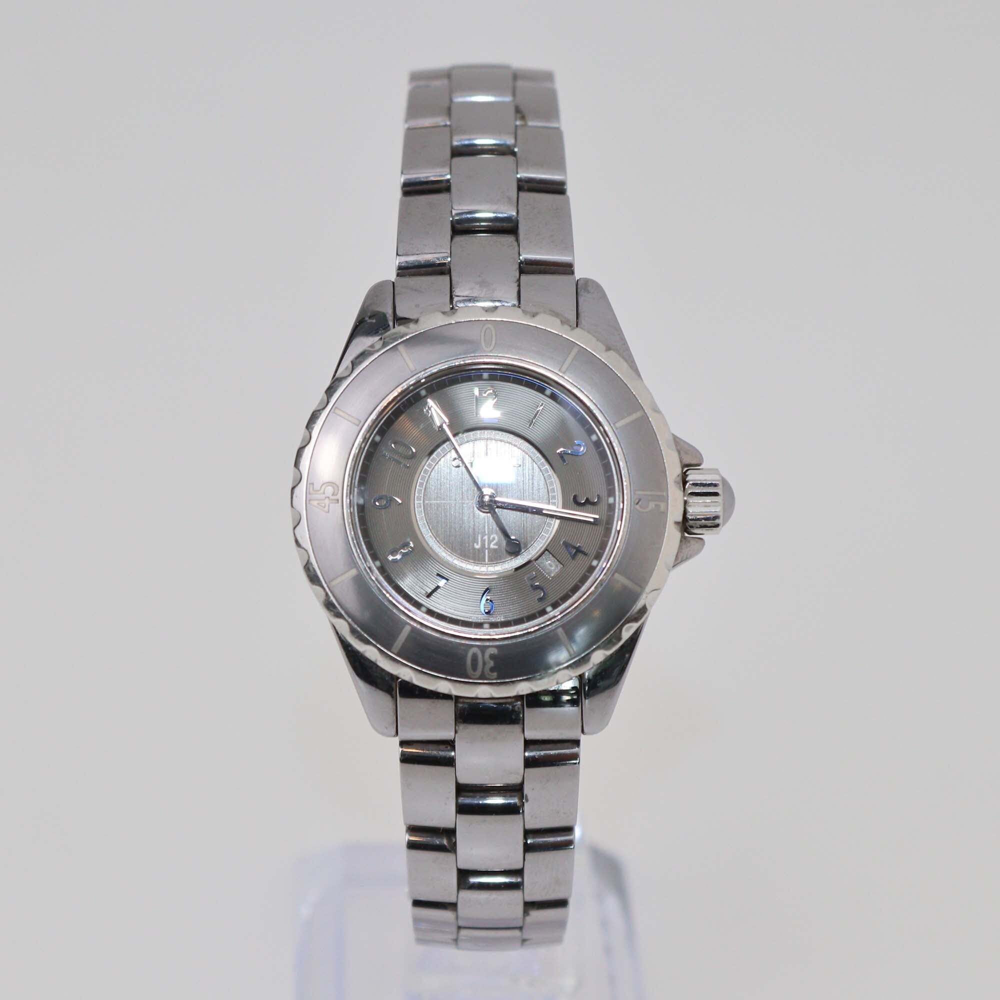 Chanel Grey High-Tech Ceramic Titanium J12 H2978 Quartz Women's Watch 33 mm Womens Chanel