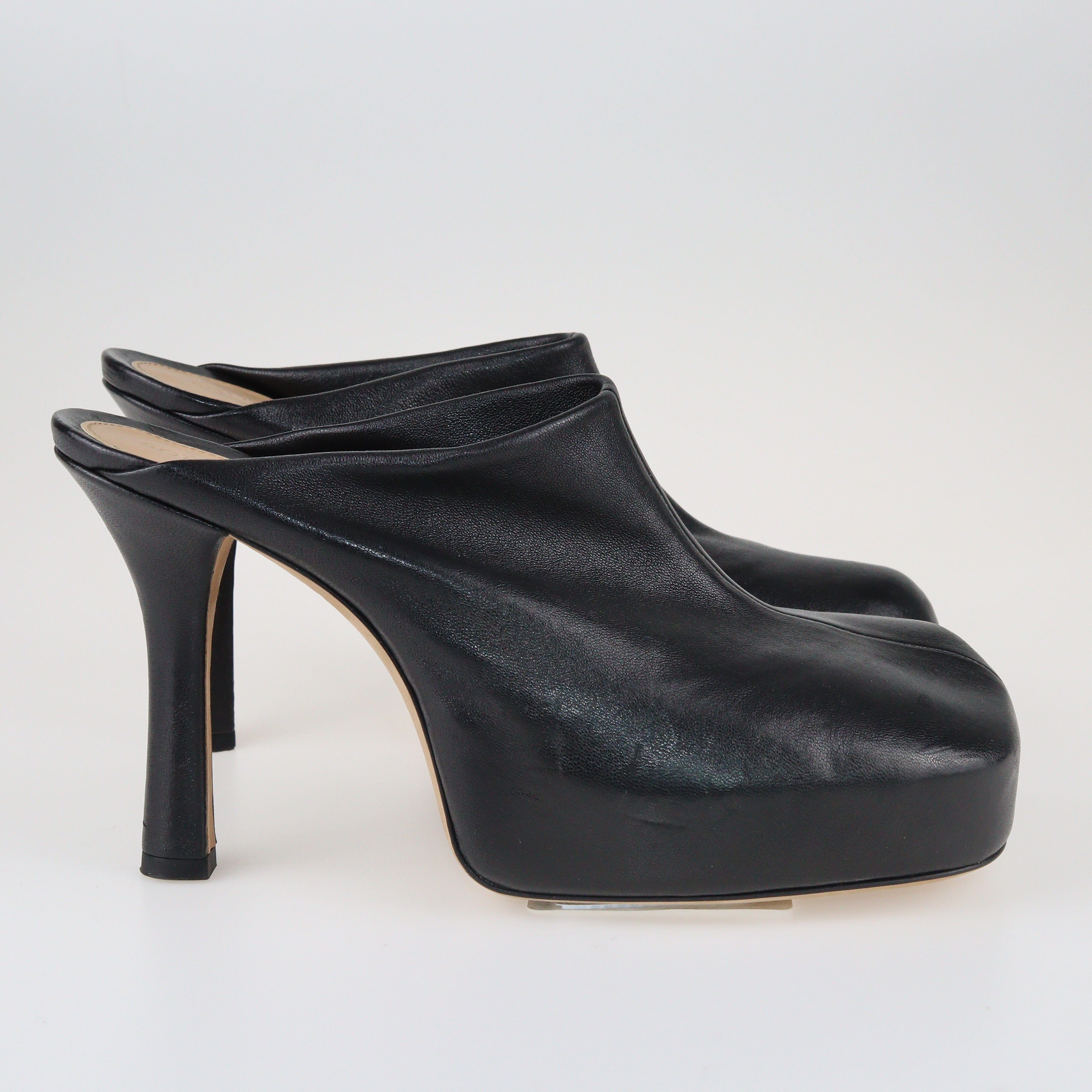 Black Square Toe Mules Shoes Bottega Veneta