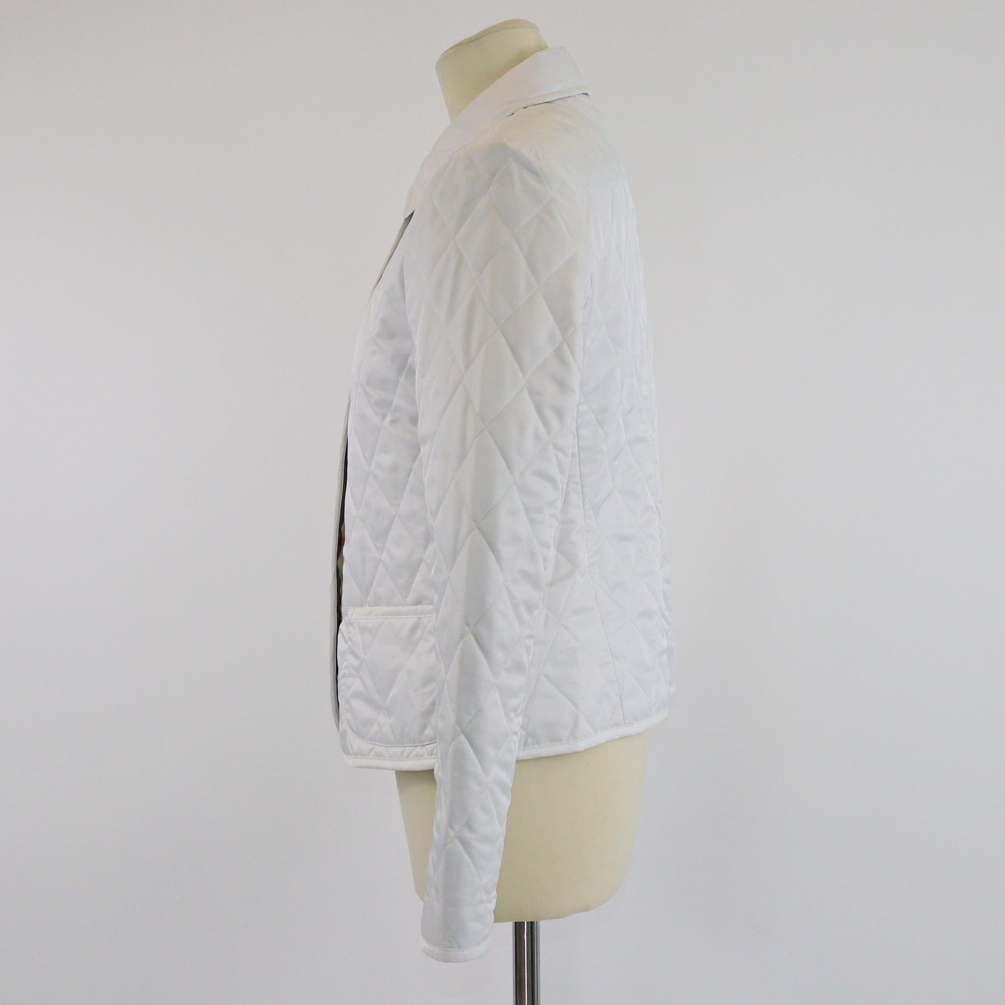 Burberry White/Checked Collar Diamond Quilted Button Front Jacket Womens Burberry