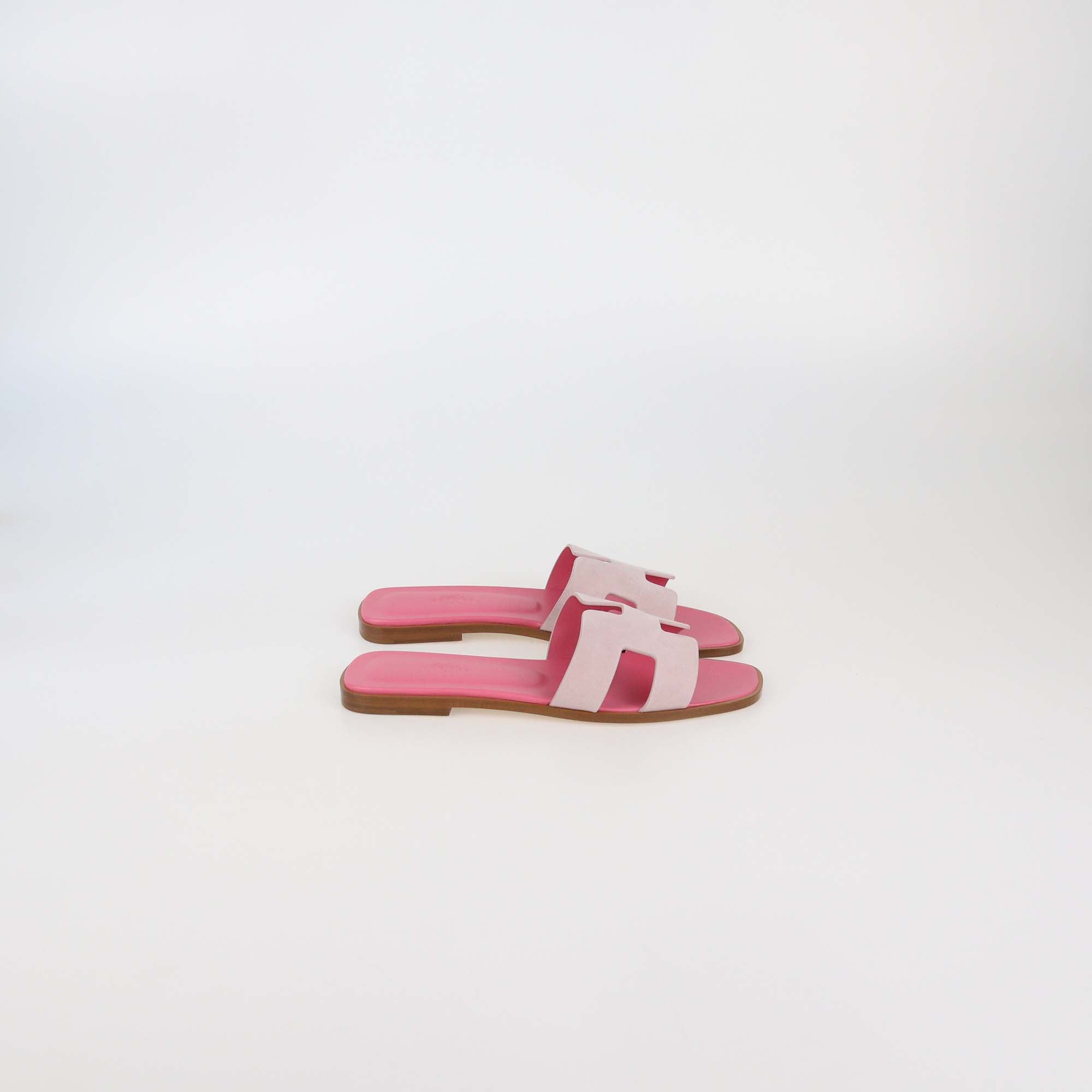 Hermes Rose Porcelaine Suede Oran Sandals
