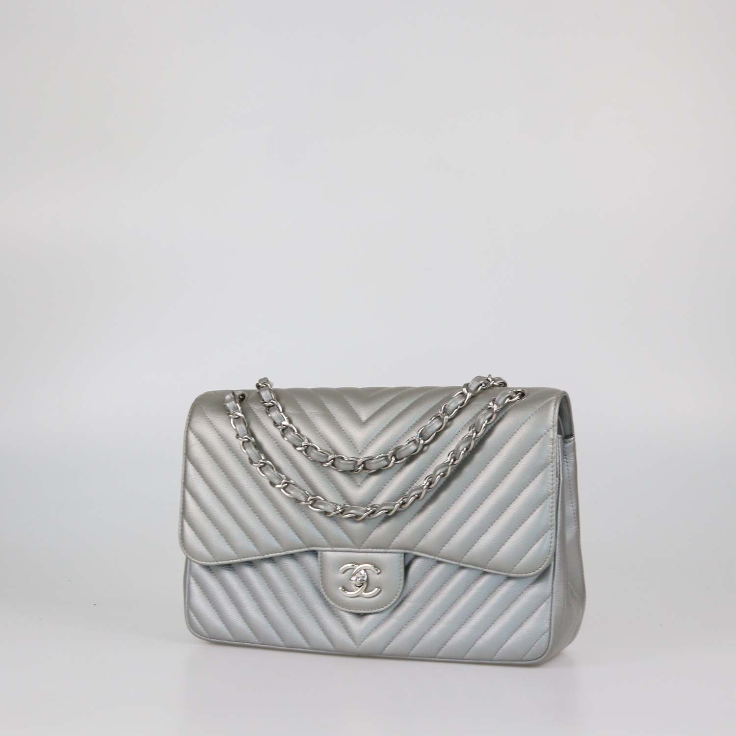 Chanel Metallic Grey Chevron Leather Jumbo Classic Double Flap Bag
