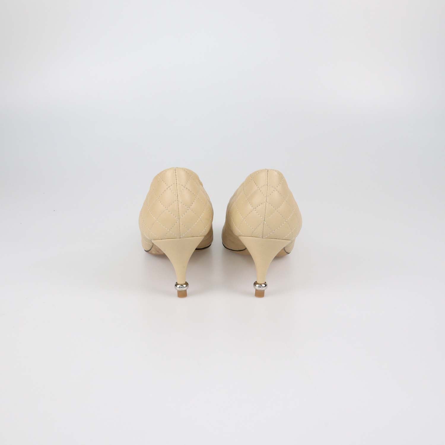 Chanel Beige/Black Quilted Leather CC Cap Toe Heel Pumps