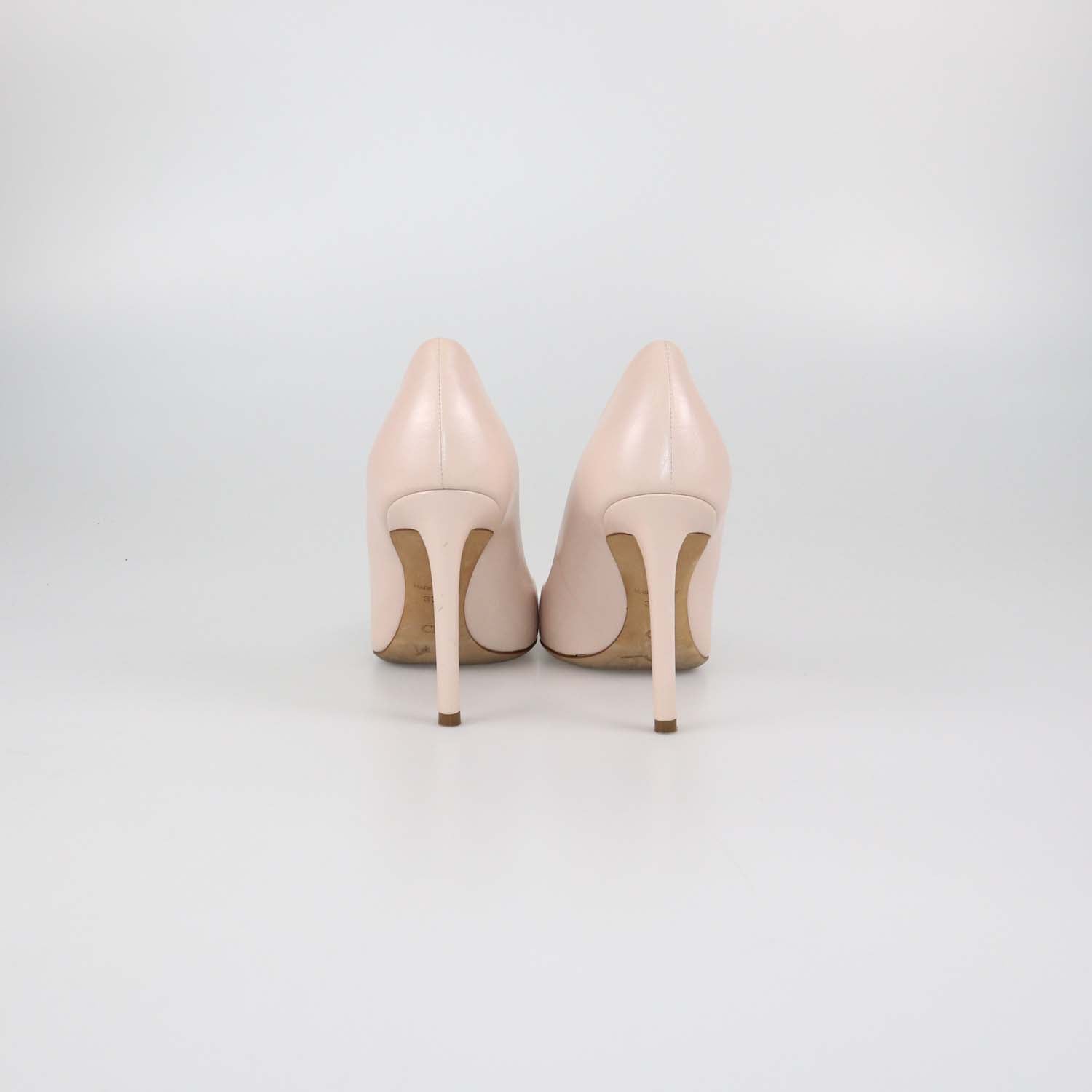 Christian Dior Pink Leather Round Toe Pumps