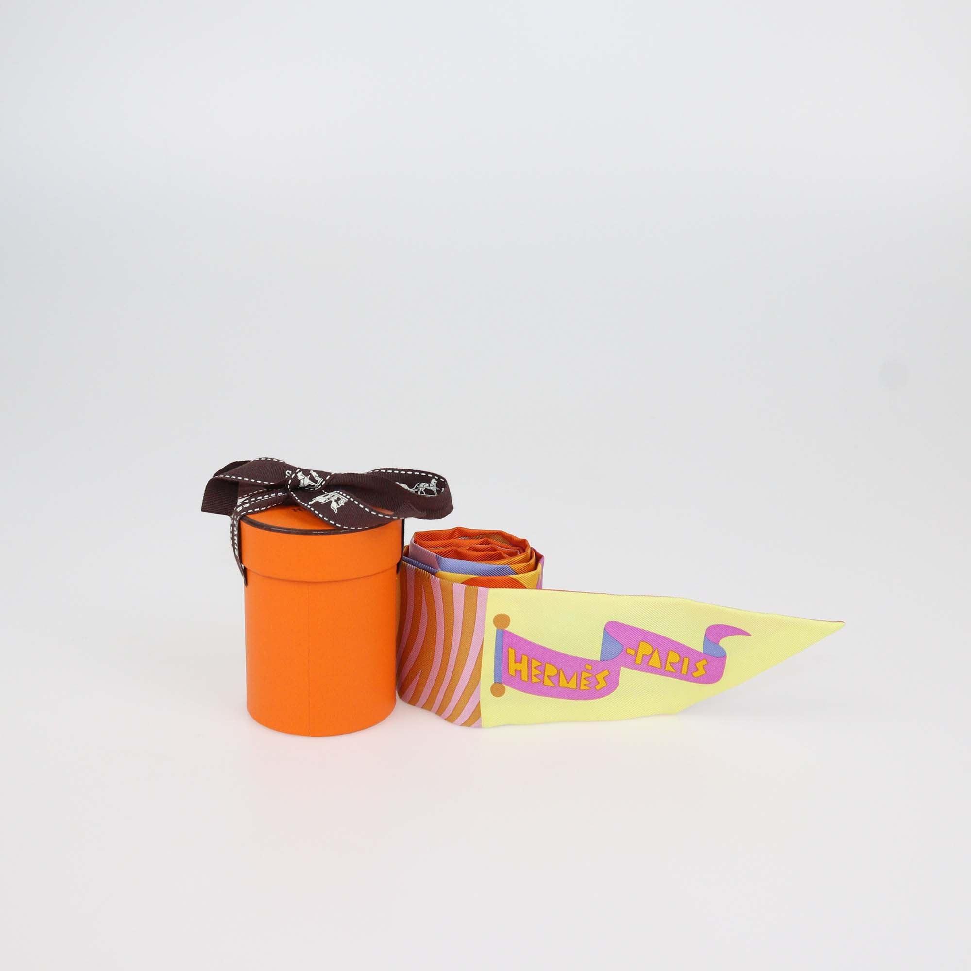 Hermes Parme Orange Cuit Silk Parade en Fanfare Twilly