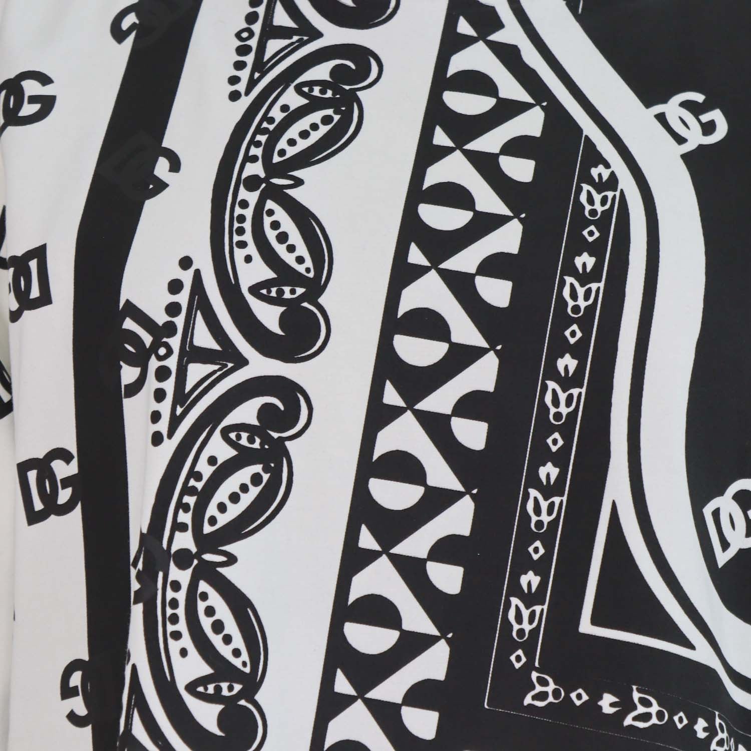 Dolce & Gabbana Black/White Bandana Printed Fabric Blend Crewneck T-Shirt
