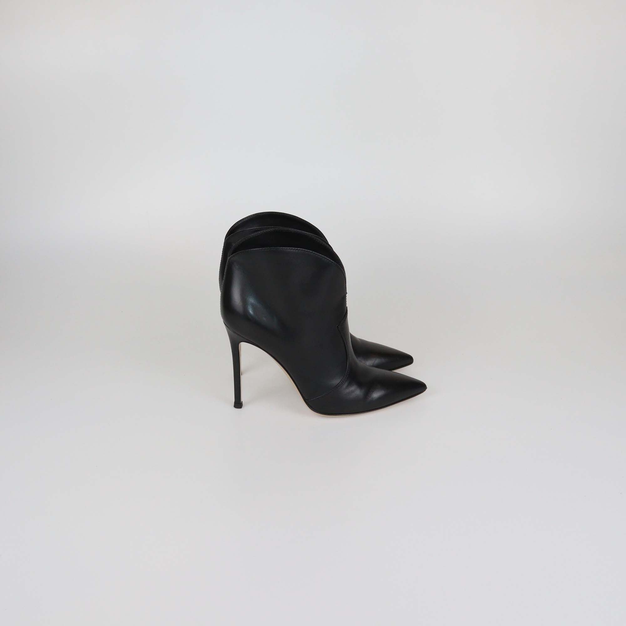 Gianvito Rossi Black Leather Mable Ankle Boots
