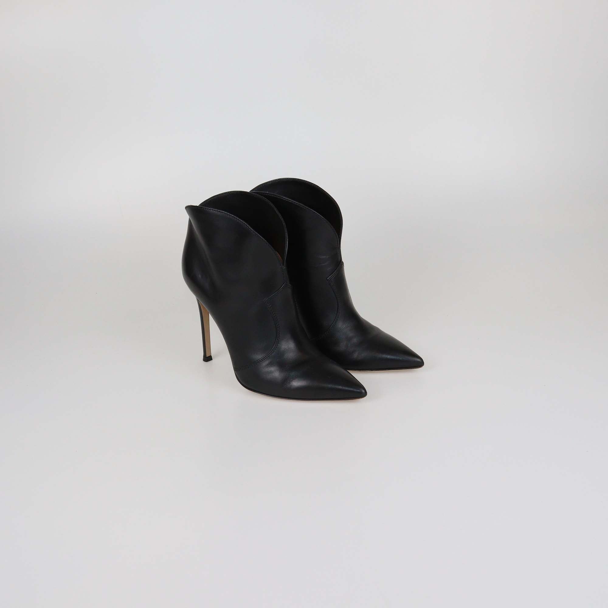 Gianvito Rossi Black Leather Mable Ankle Boots