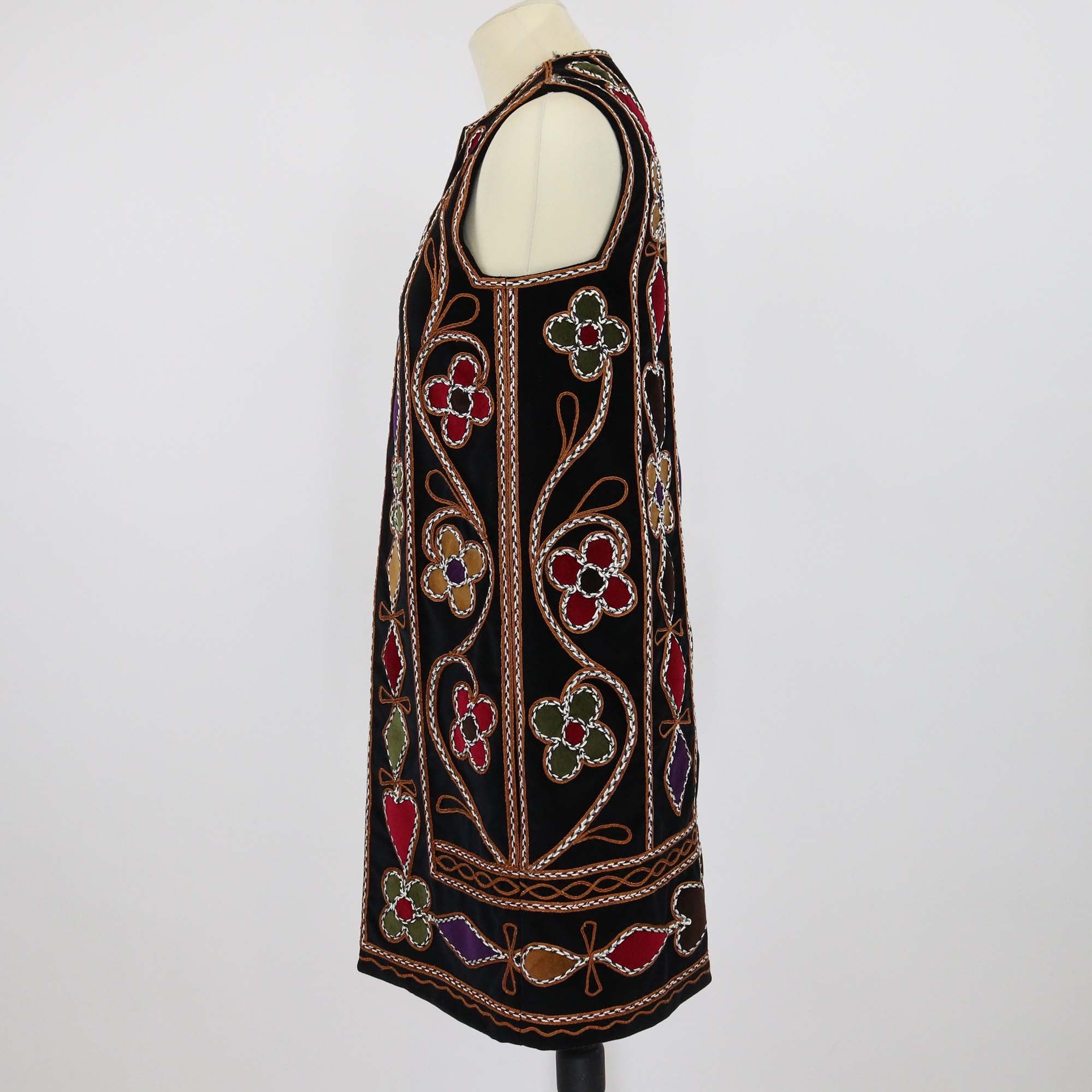 Christian Dior Multicolor Velvet Embroidered Patterned Vest