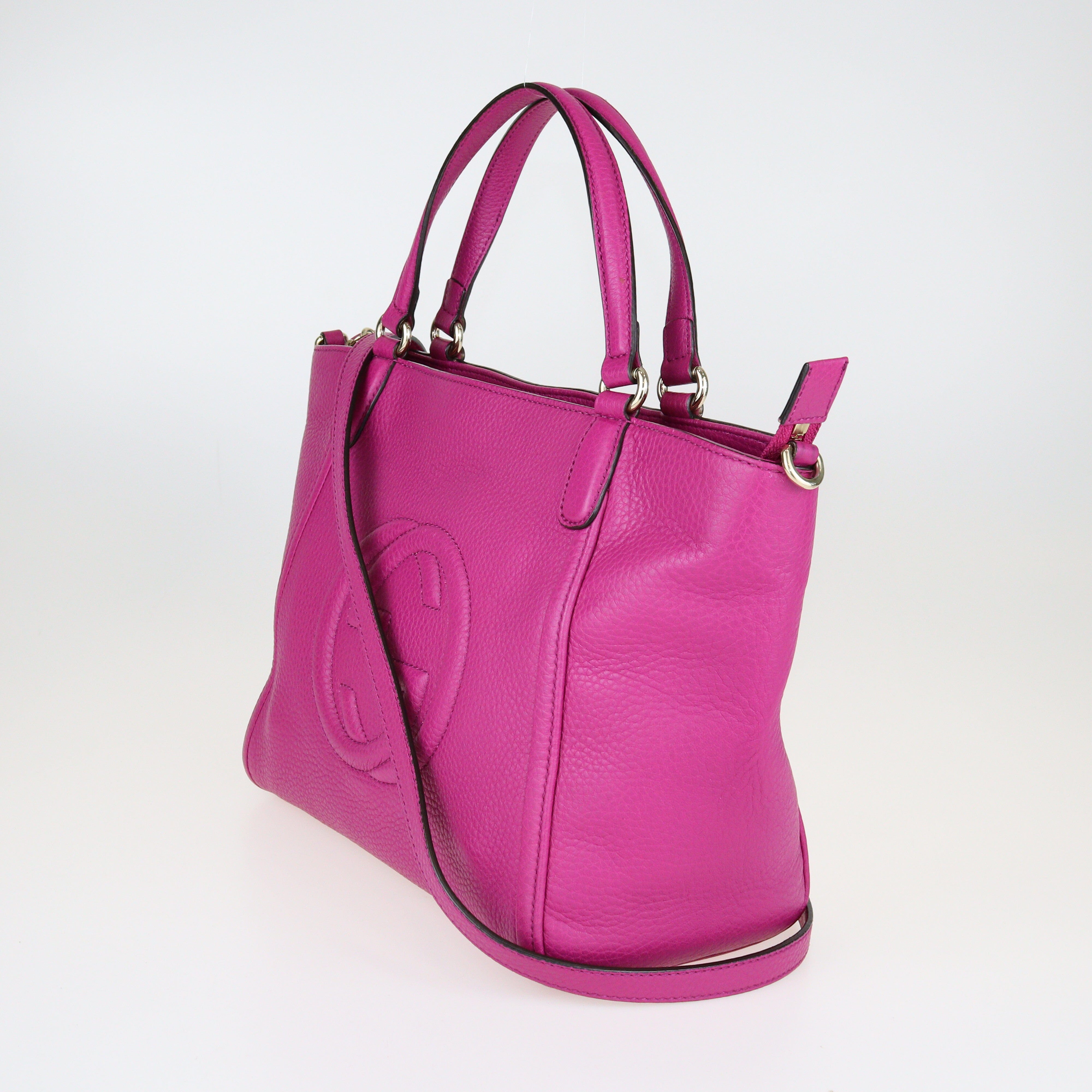 Fuchsia Interlocking GG Soho Bag Bags Gucci 