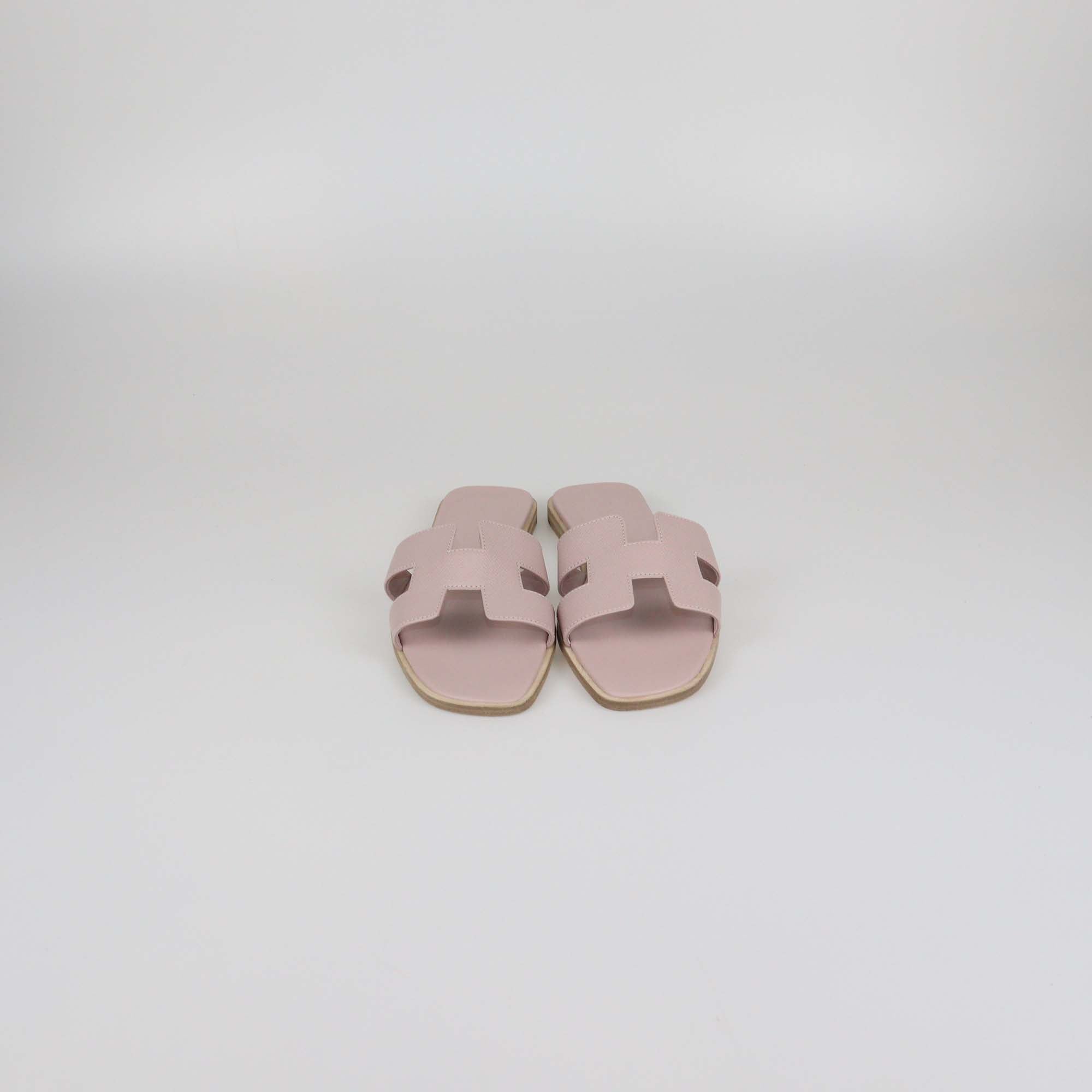 Hermes Rose Porcelaine Epsom Leather Oran Sandals