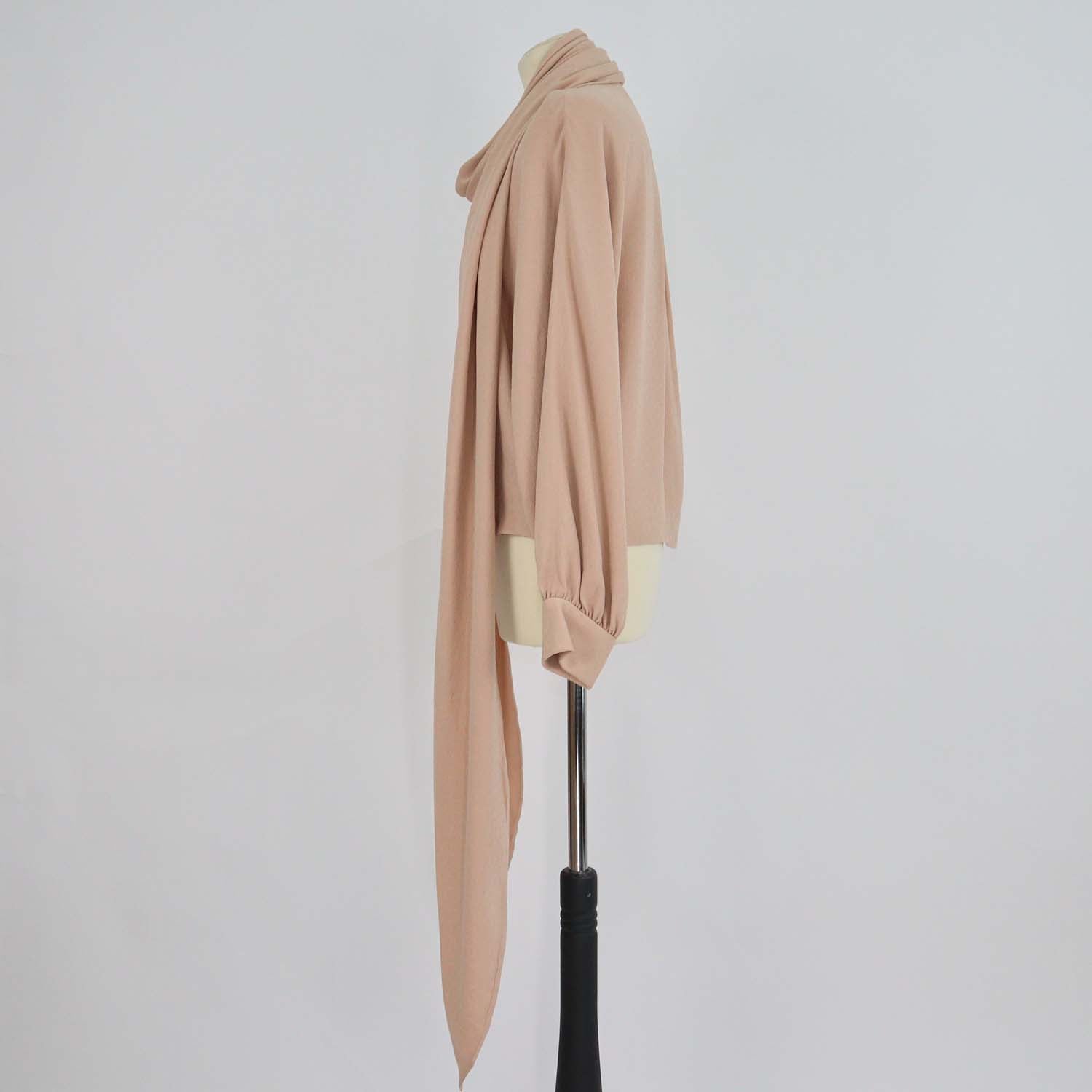 Loro Piana Beige Silk Ceramic Mandala Long Batwing Sleeves Patricia Shirt