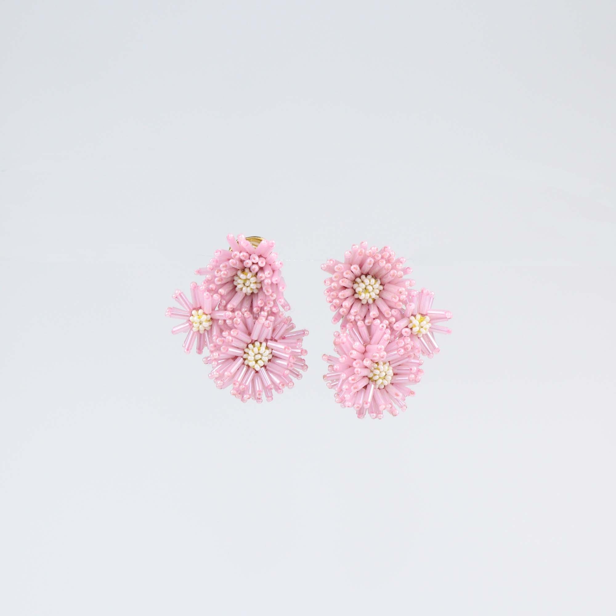 Oscar Dela Renta Pink Pom-Pom Flower Stud Clip on Earrings