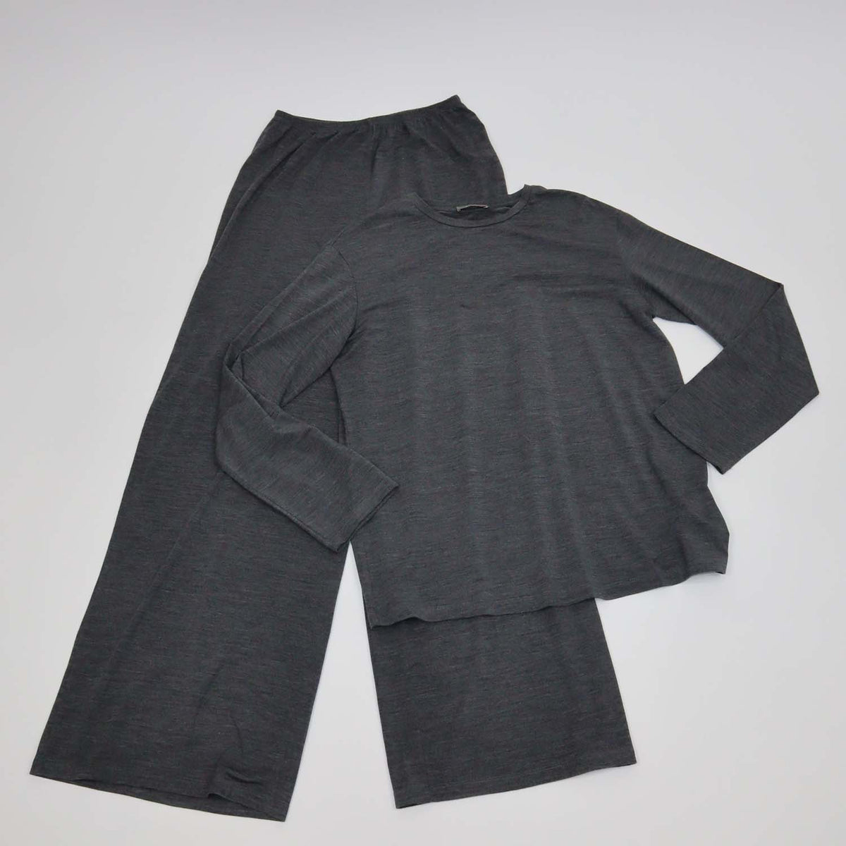 12 Storeez Charcoal Grey Wool Blend Long Sleeve Top and Trouser Set
