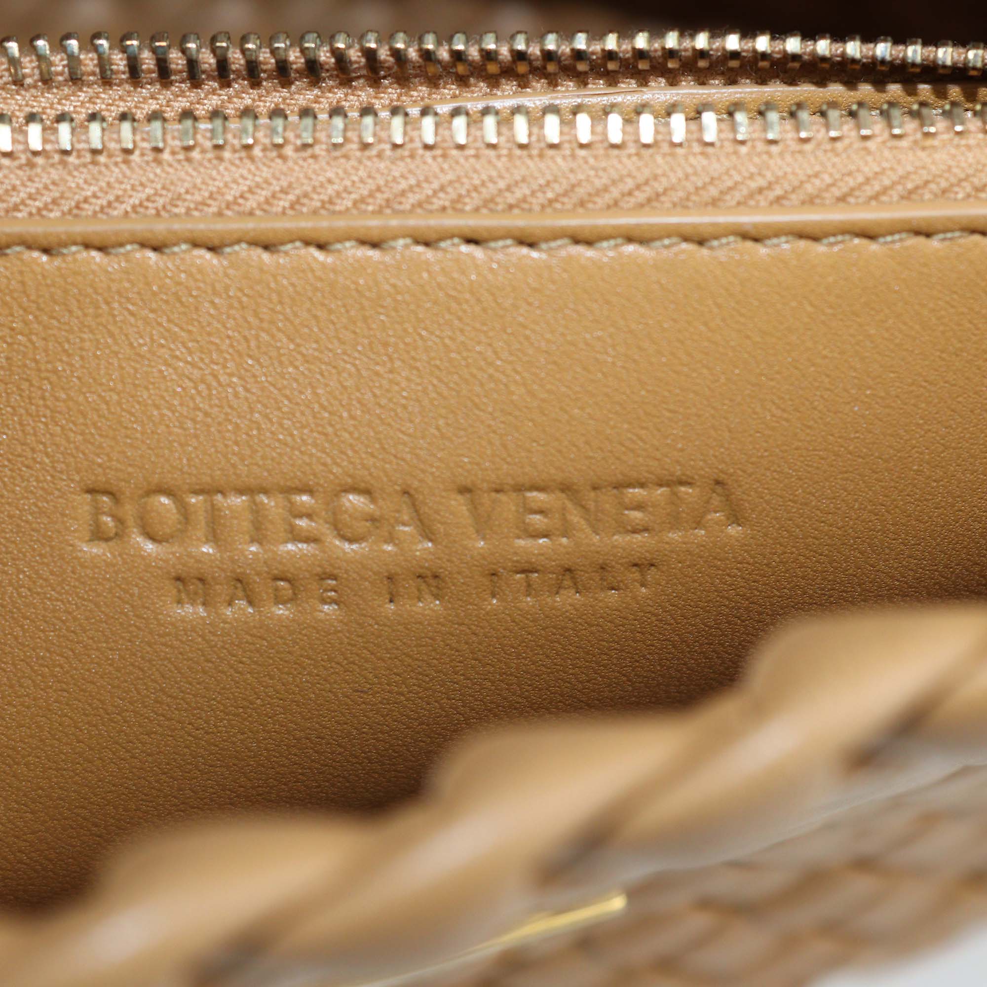 Bottega Veneta Brown Intrecciato Leather Cobble Shoulder Bag