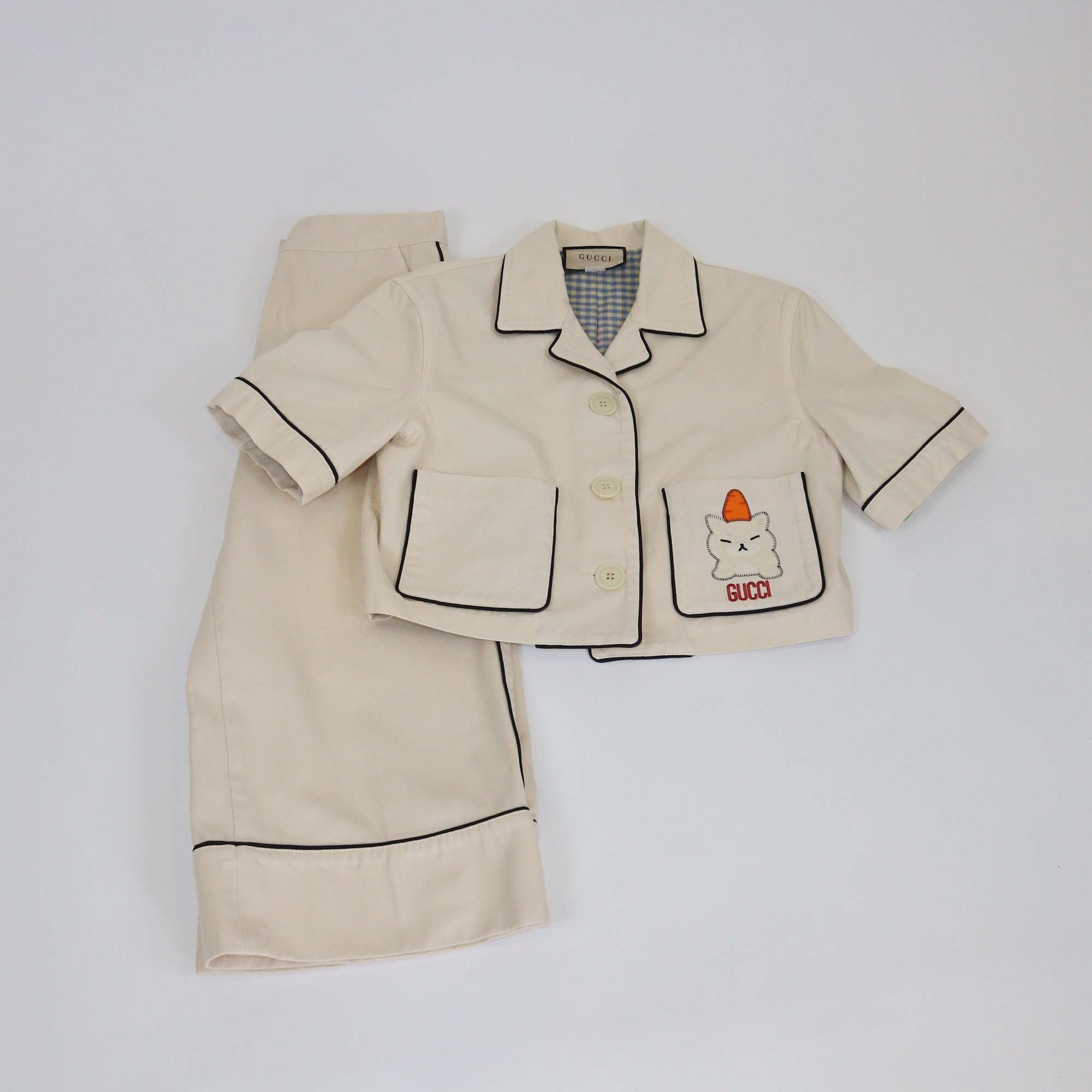 Gucci Ivory Canvas Animal Patch Crop Short Sleeve Jacket & Wide Leg Crop Pants Set