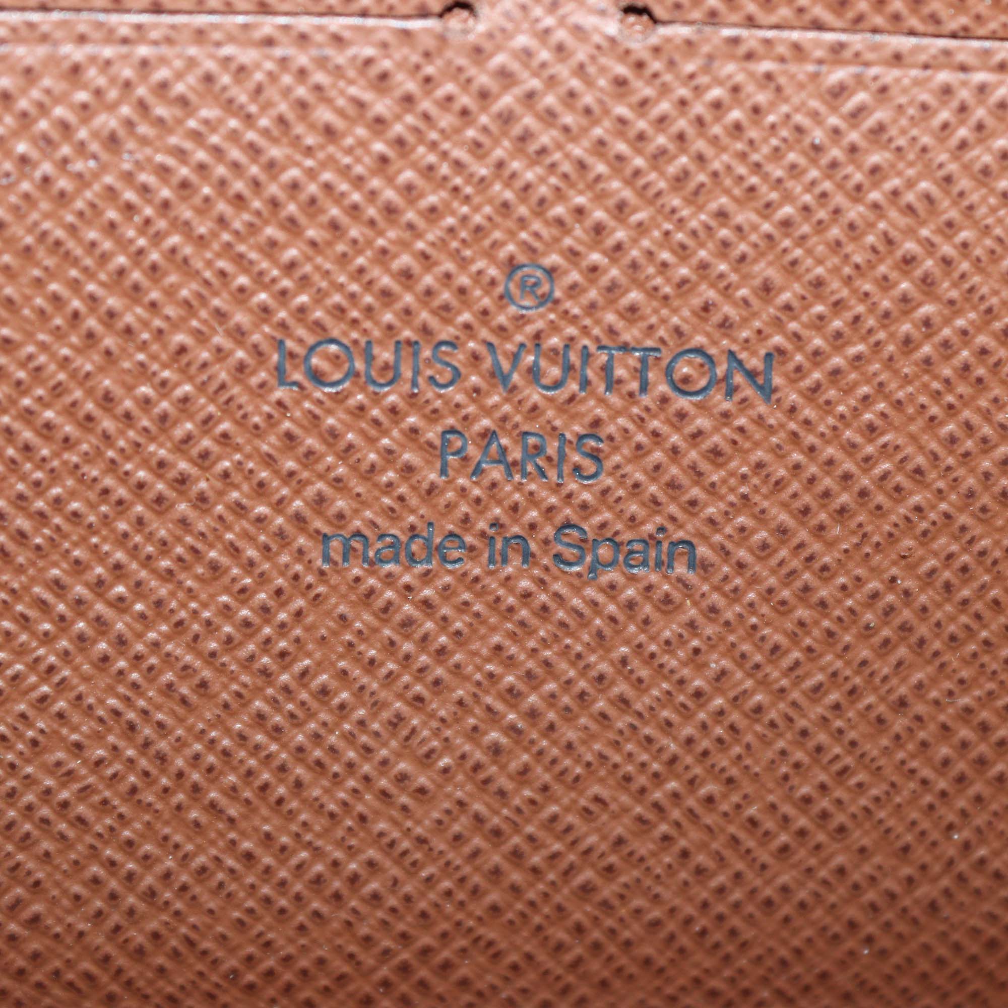 Louis Vuitton Monogram Canvas Zippy Wallet