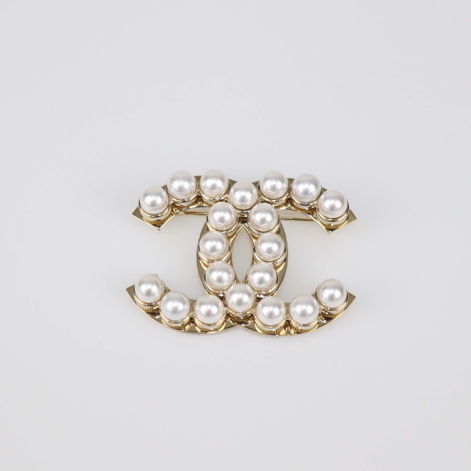 Chanel Gold Tone Metal CC Faux Pearl Pin Brooch