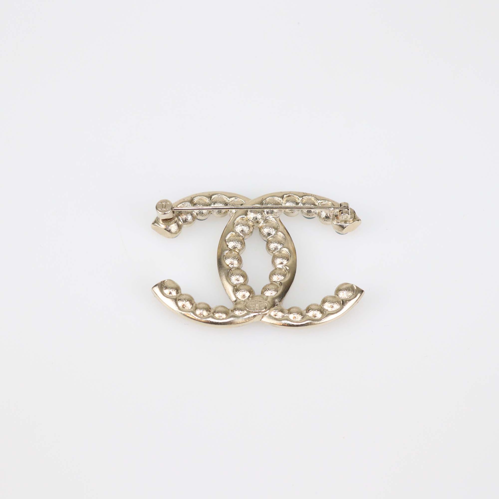Chanel Pale Gold Tone Metal CC Faux Pearl & Crystal Pin Brooch