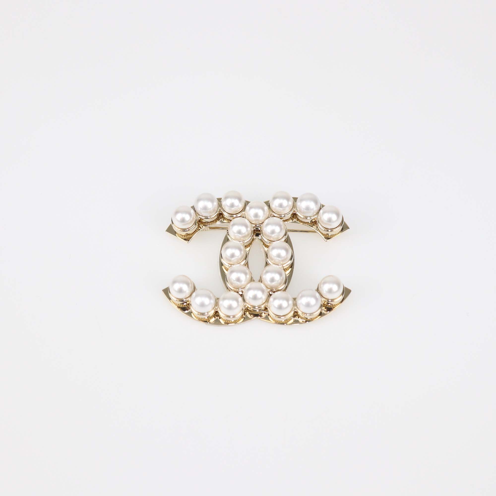 Chanel Gold Tone Metal CC Faux Pearl Pin Brooch