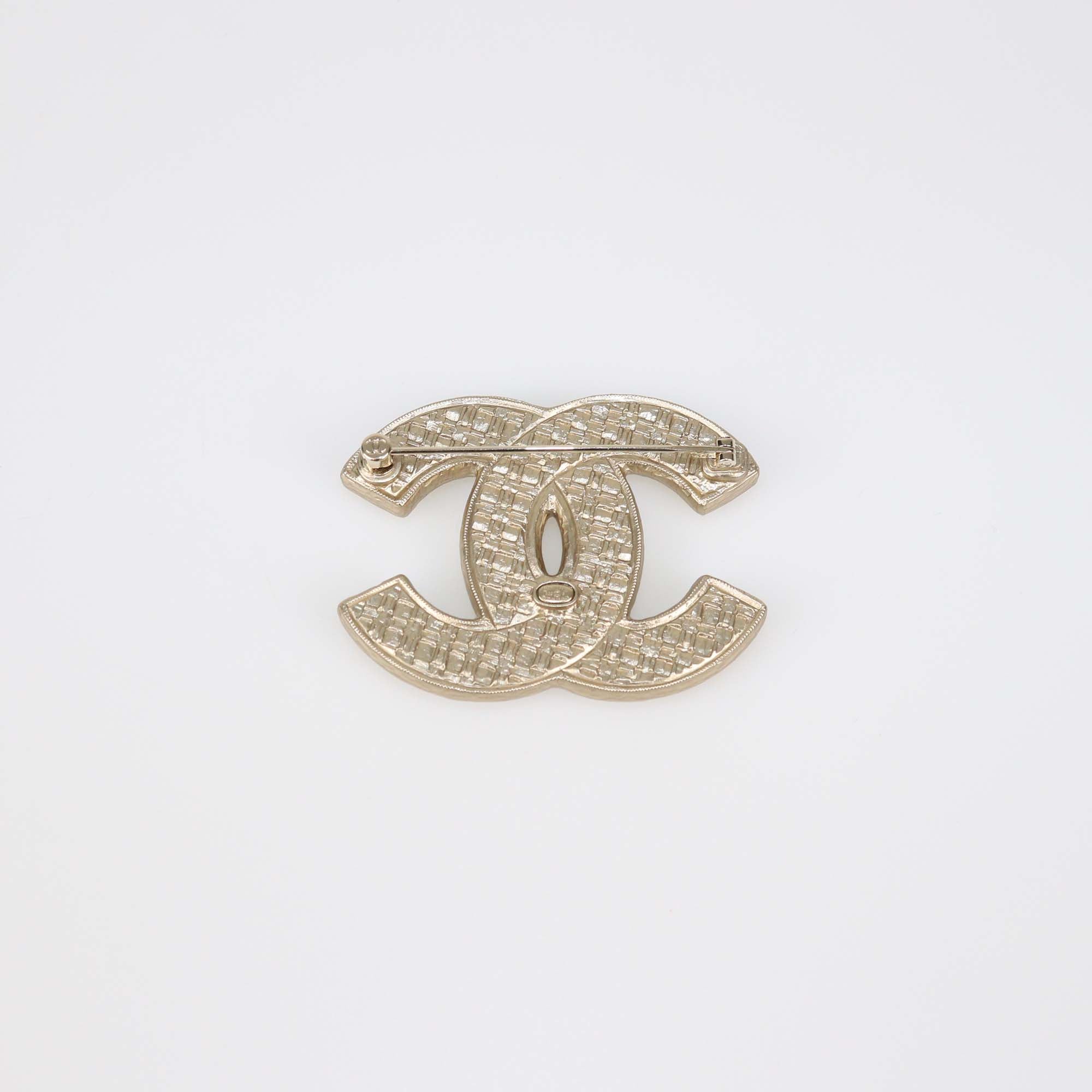 Chanel Pale Gold Tone Hammered Metal CC Crystal Resin Pin Brooch