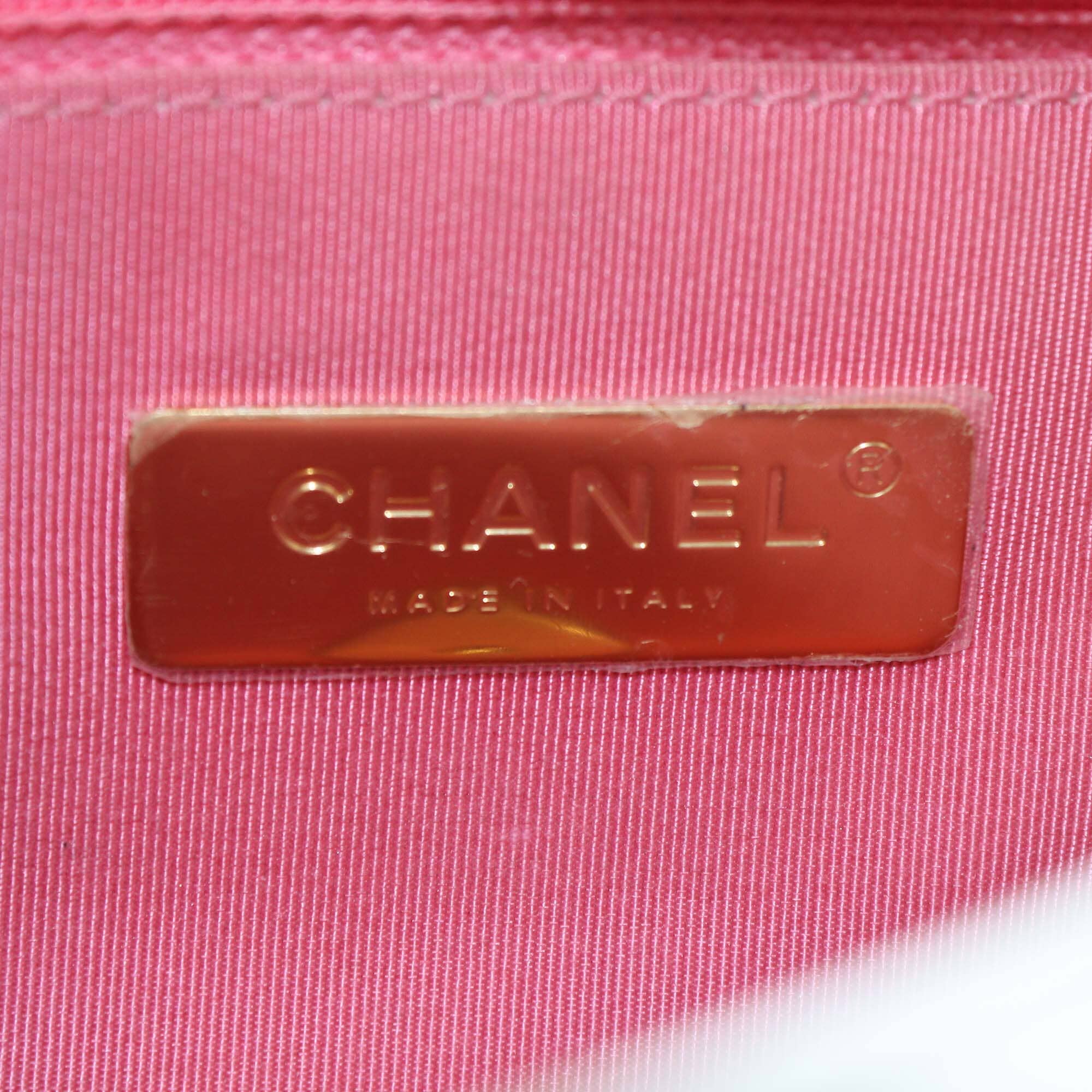 Chanel White Quilted Medium 19 Flap Bag Womens Chanel