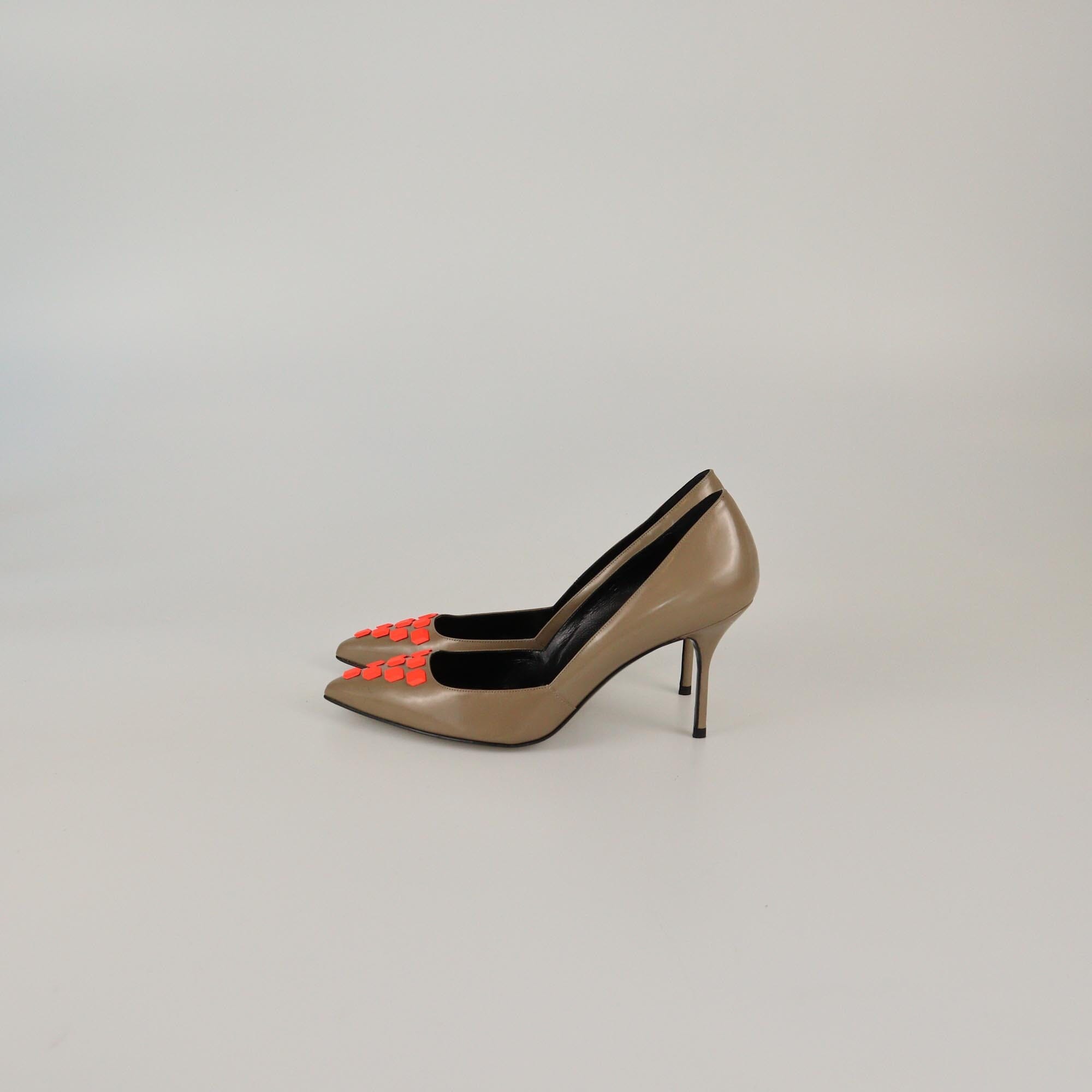 Pierre Hardy Beige/Neon Orange Patent D'Orsay Pumps Womens Pierre Hardy