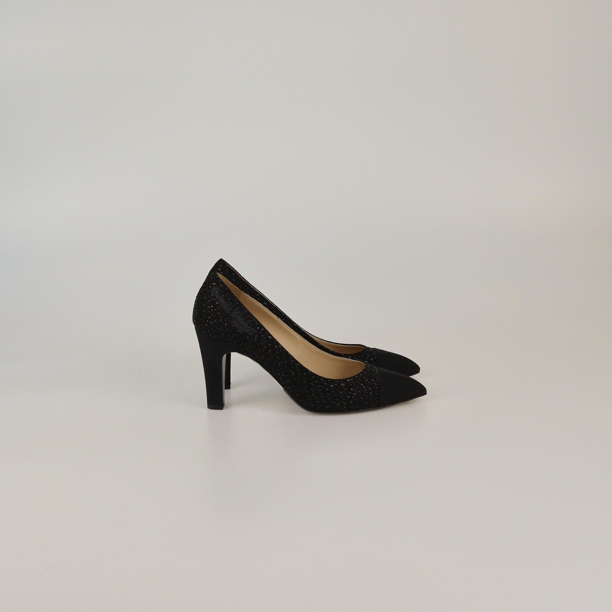 Chanel Black Embroidered Cap Pointed Toe Pumps Womens Chanel