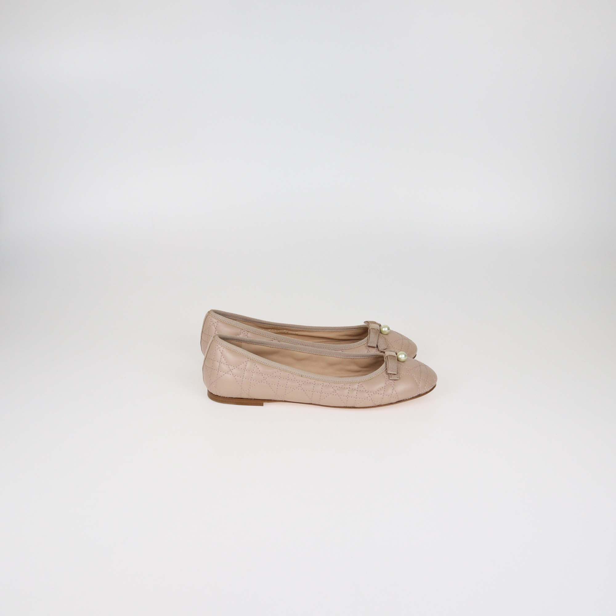 Christian Dior Beige Leather Pearl Bow Cannage Ballet Flats