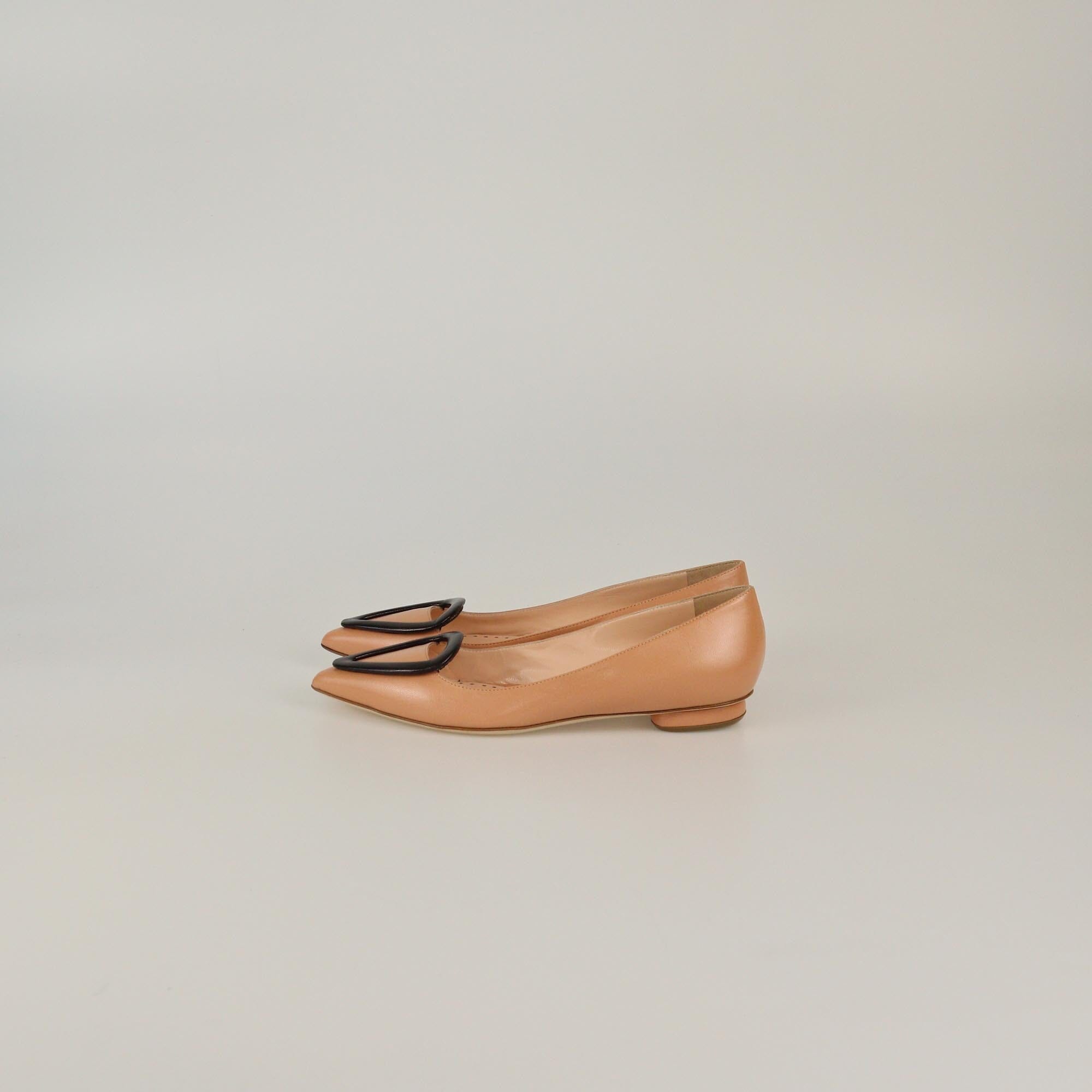 Rupert Sanderson Peach/Black Pointed Toe Pumps Womens Rupert Sanderson