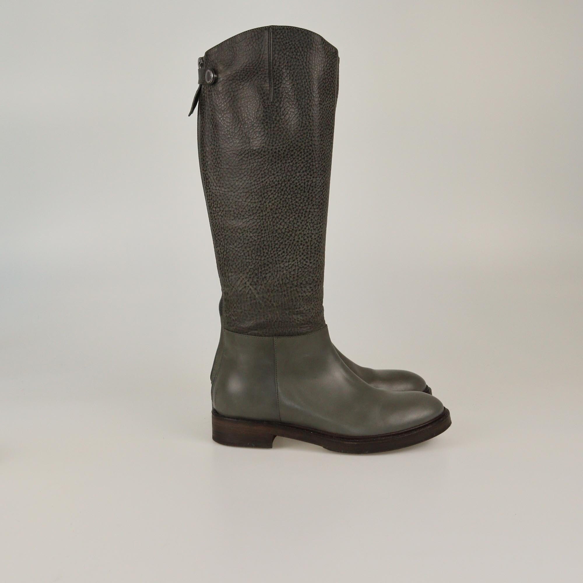 Brunello Cucinelli Grey Grained Equestrian Boots Womens Brunello Cucinelli