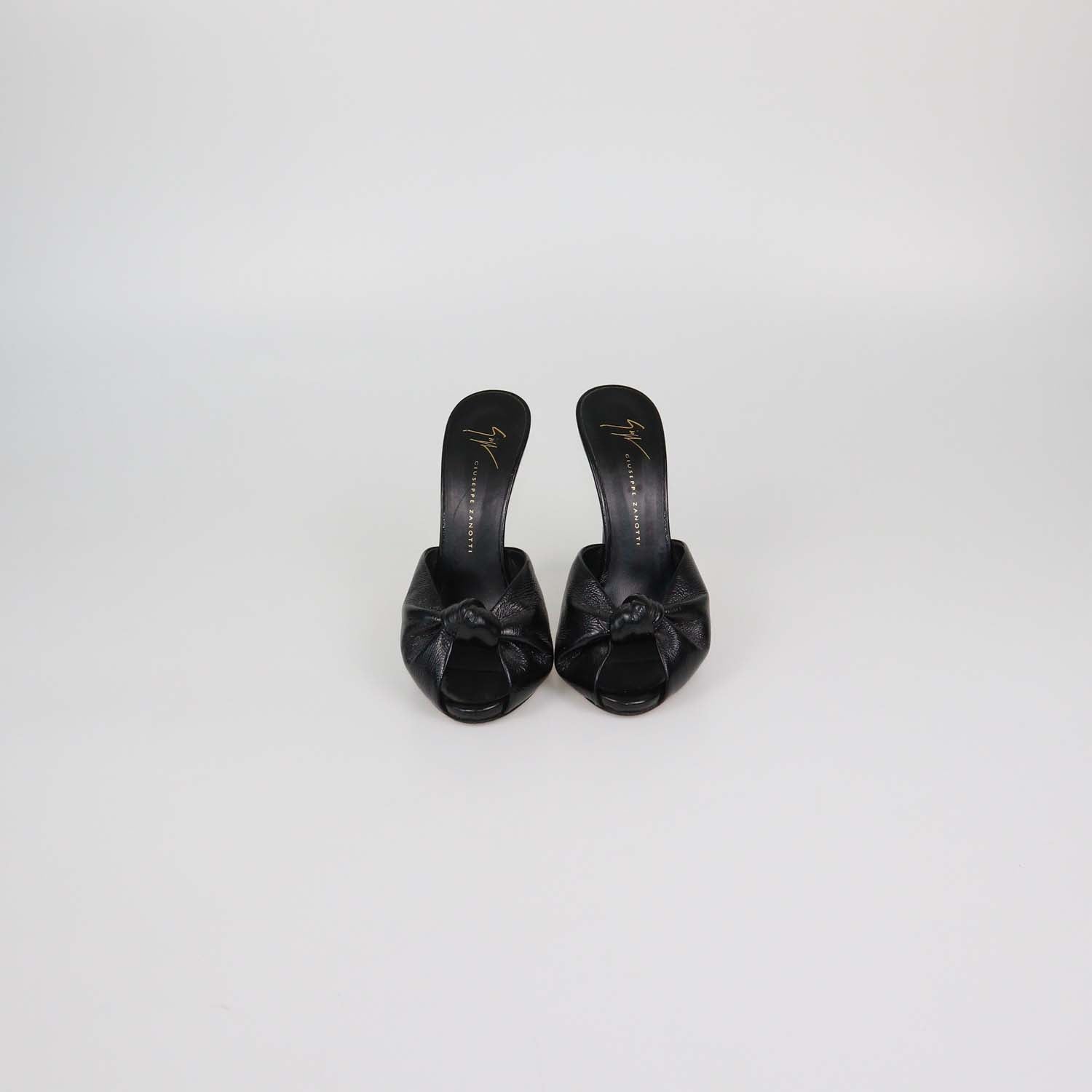 Giuseppe Zanotti Black Patent Leather Knot Sandals