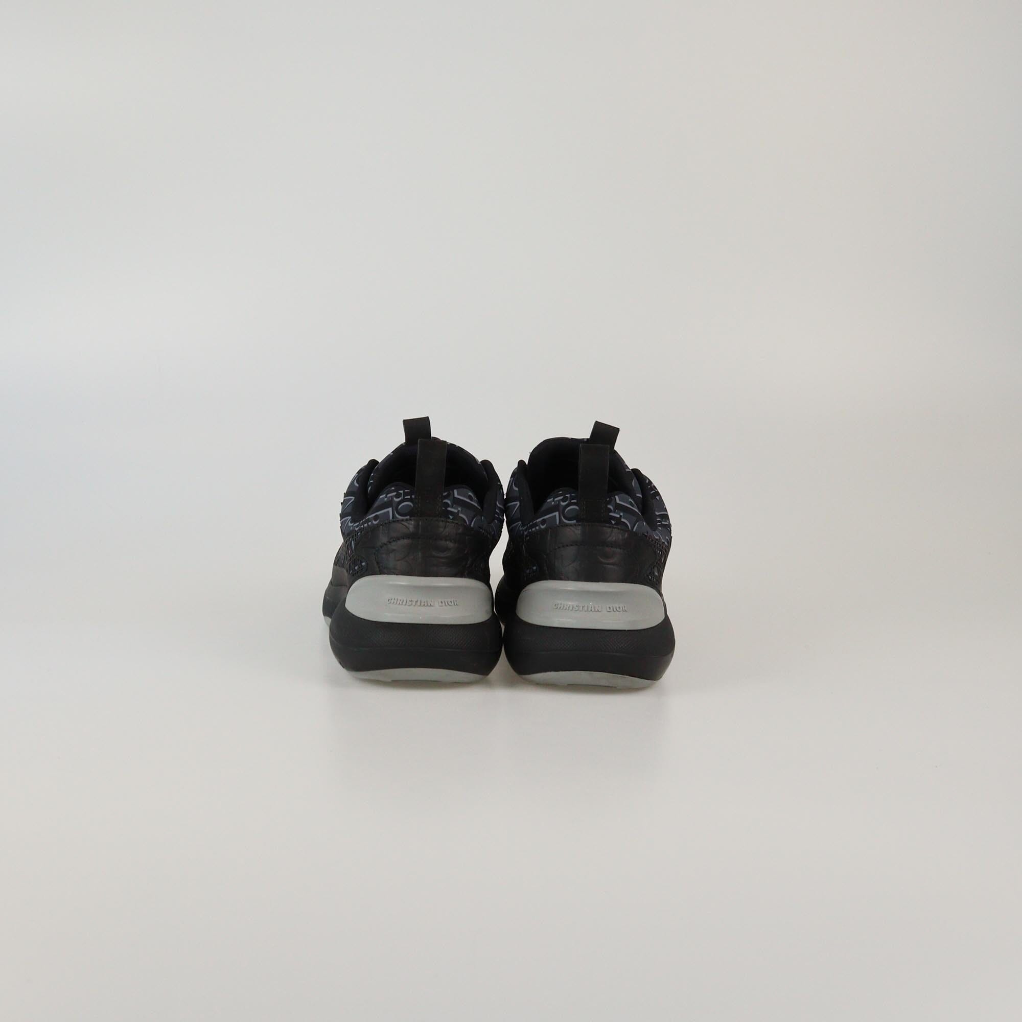 Christian Dior Black B24 Runner Sneaker Mens Christian Dior