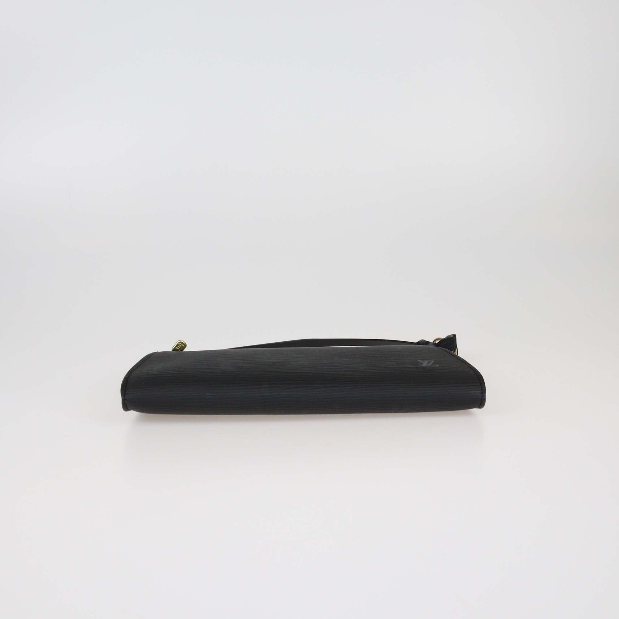 Louis Vuitton Black Epi Pochette Accessoires Womens Louis Vuitton
