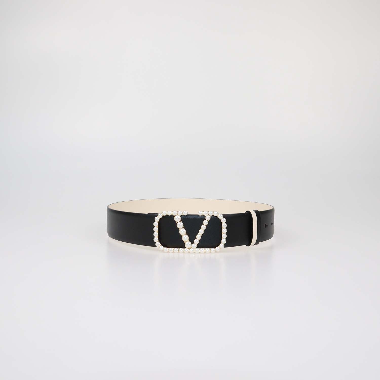 Valentino Black/White Leather VLogo Pearl Embellished Reversible Belt