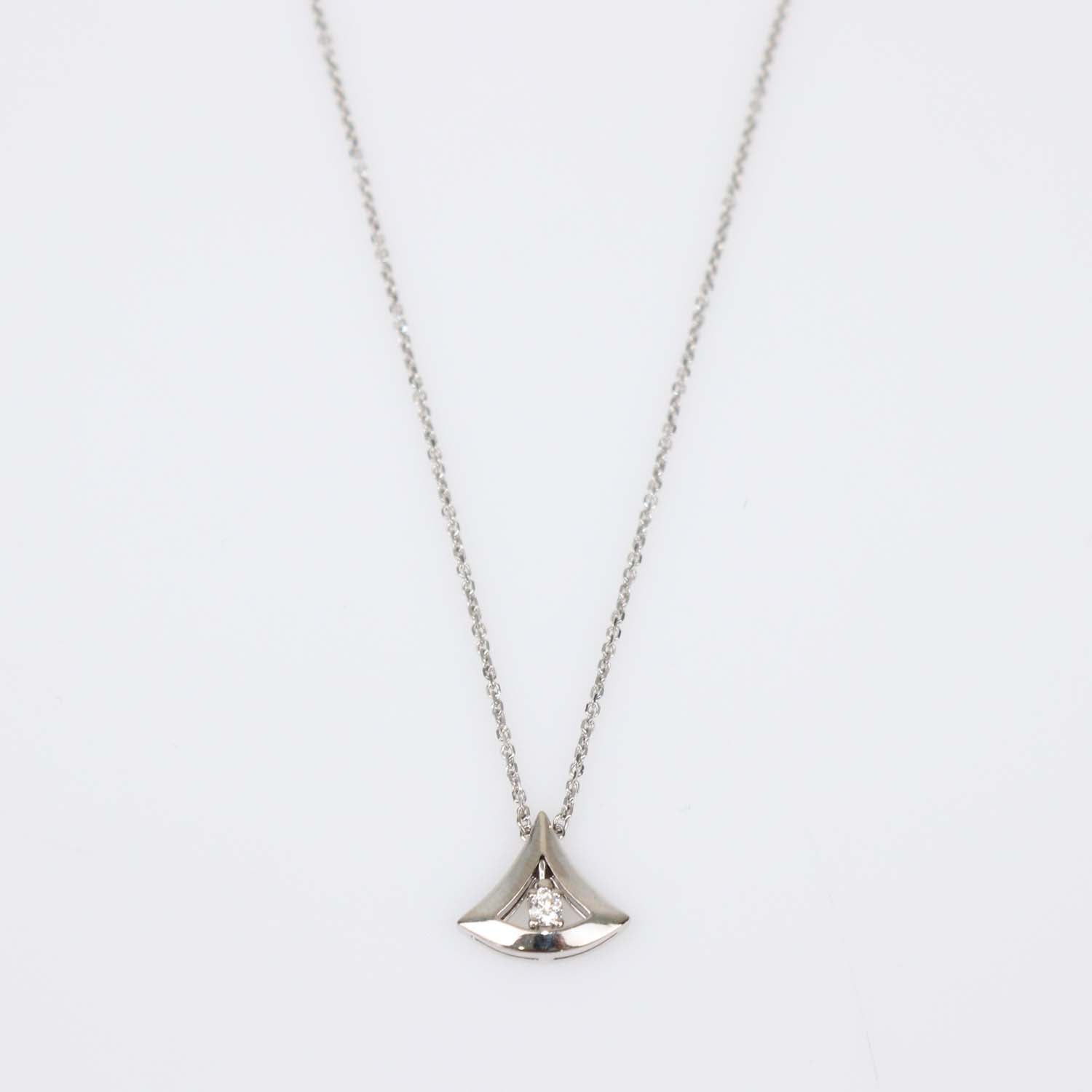 Bvlgari Diva's Dream 18K White Gold Diamond Pendant Necklace