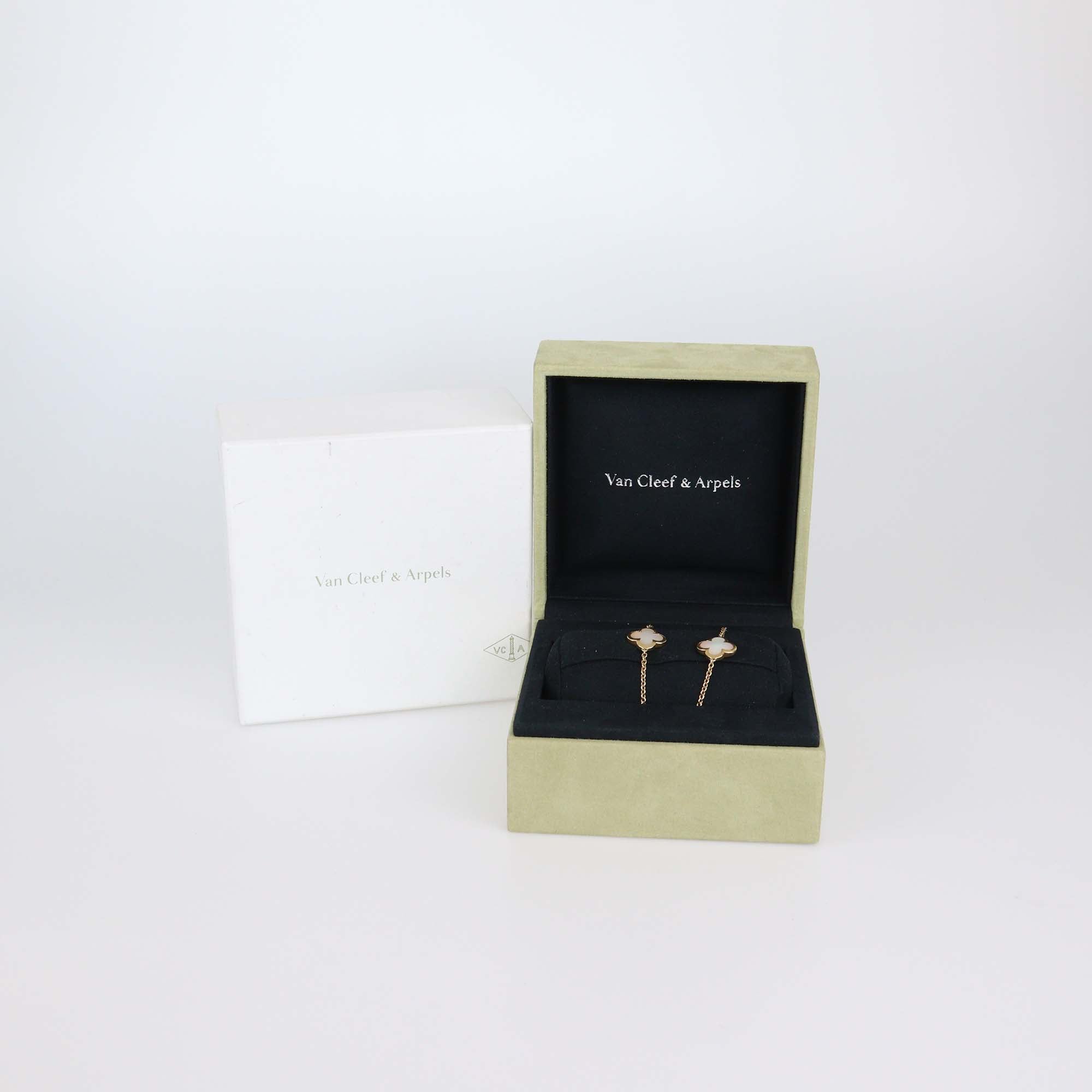 Van Cleef & Arpels 18K Yellow Gold Mother Of Pearl Vintage Pure Alhambra 14 Motif Long Necklace