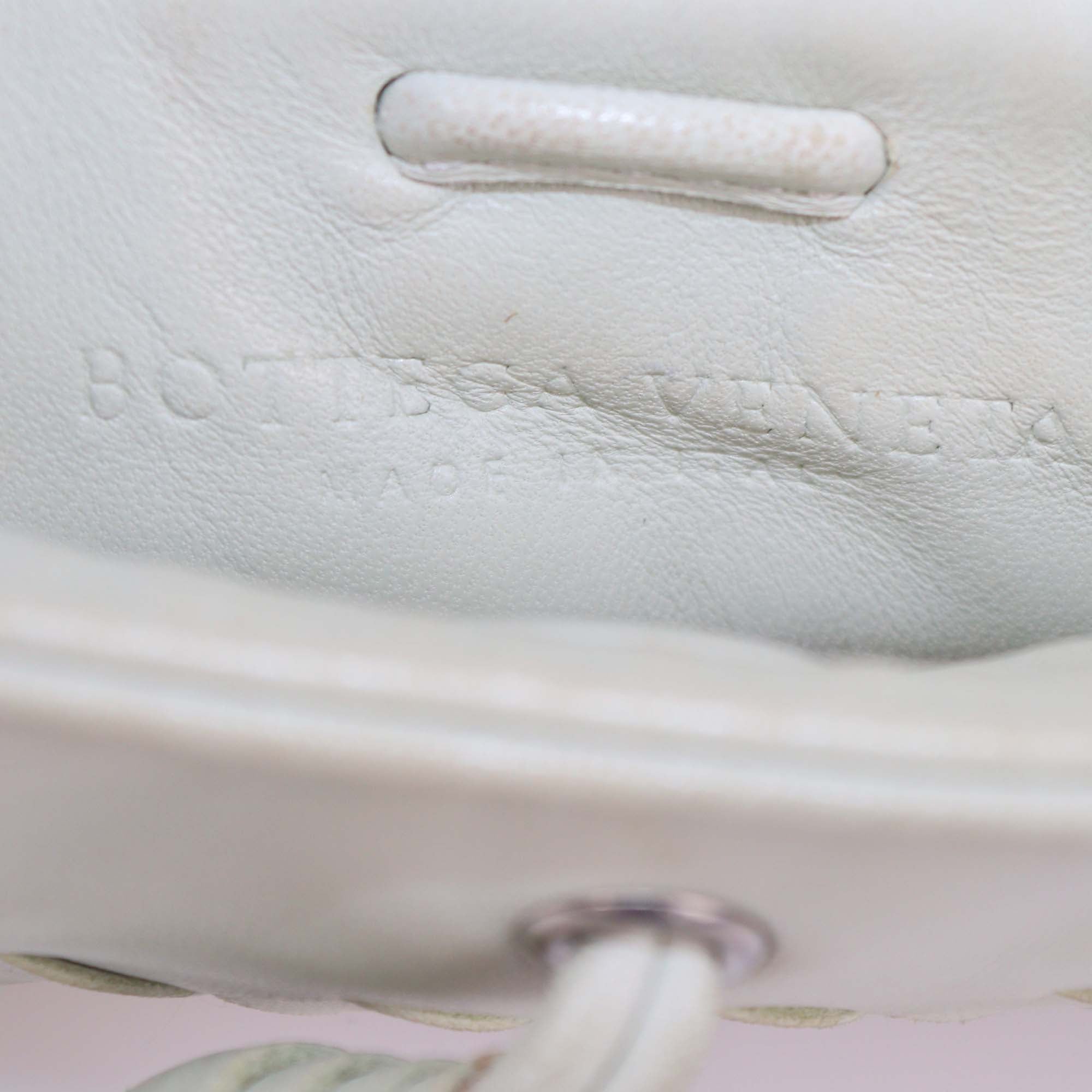 Bottega Veneta Cream Intrecciato Leather Frame Pochette