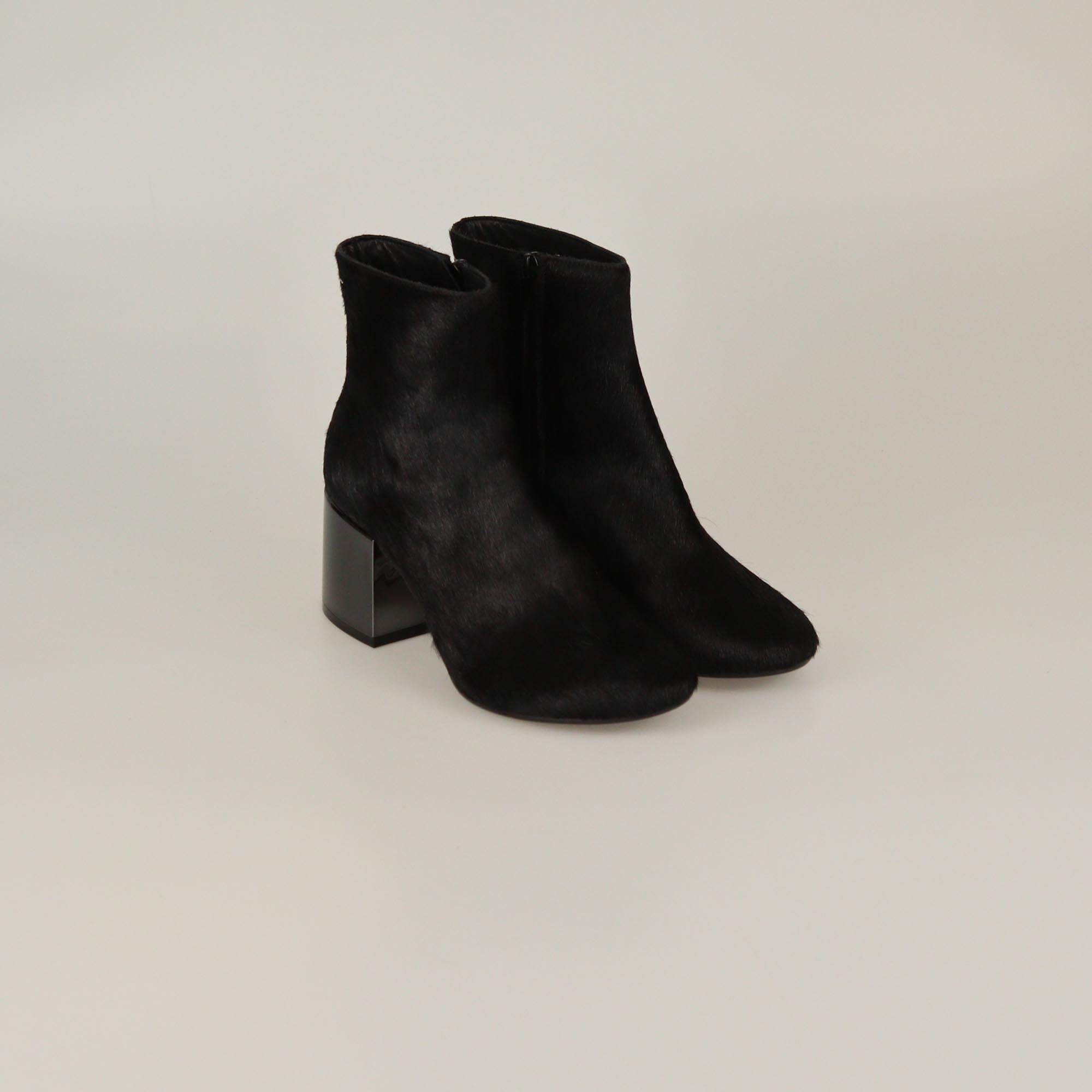 Maison Martin Margiela Black Block Heel Tabi Boots Womens Maison Martin Margiela