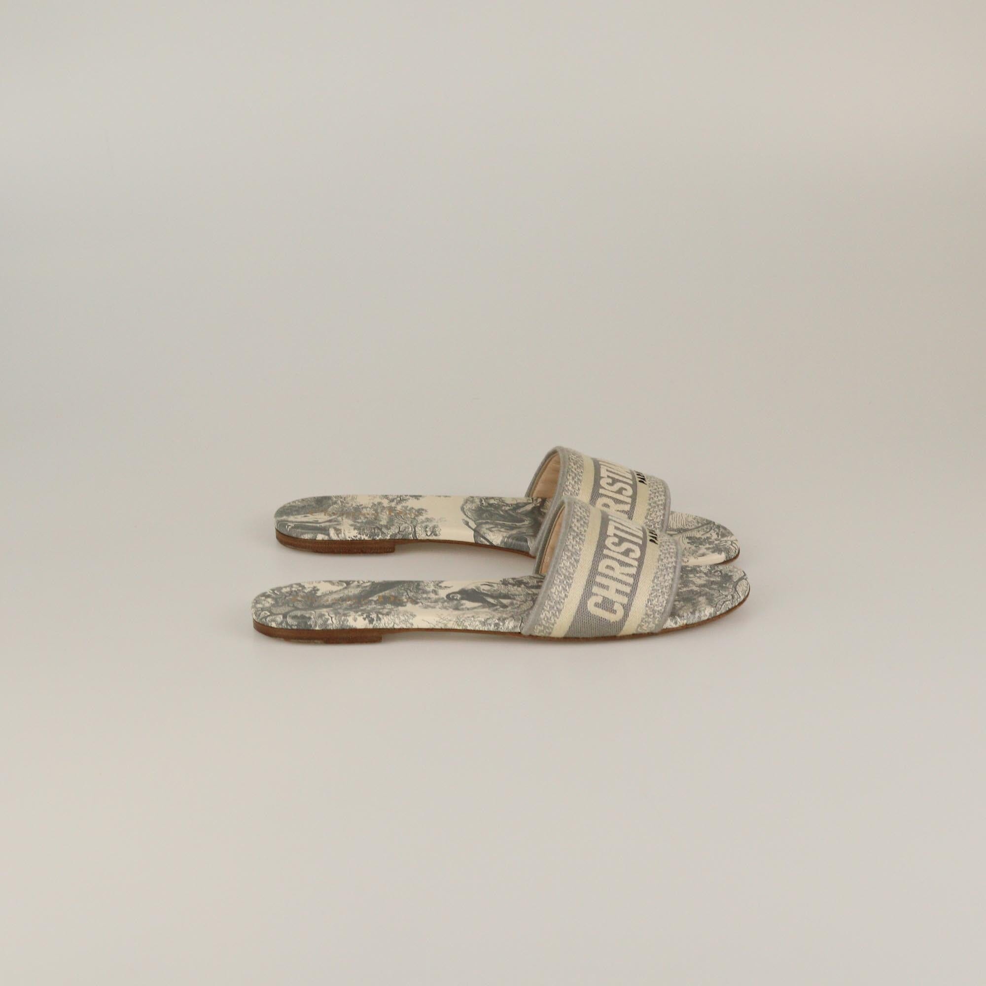 Christian Dior Off White/Grey Toile De Jouy Embroidered Dway Flat Slide Womens Christian Dior