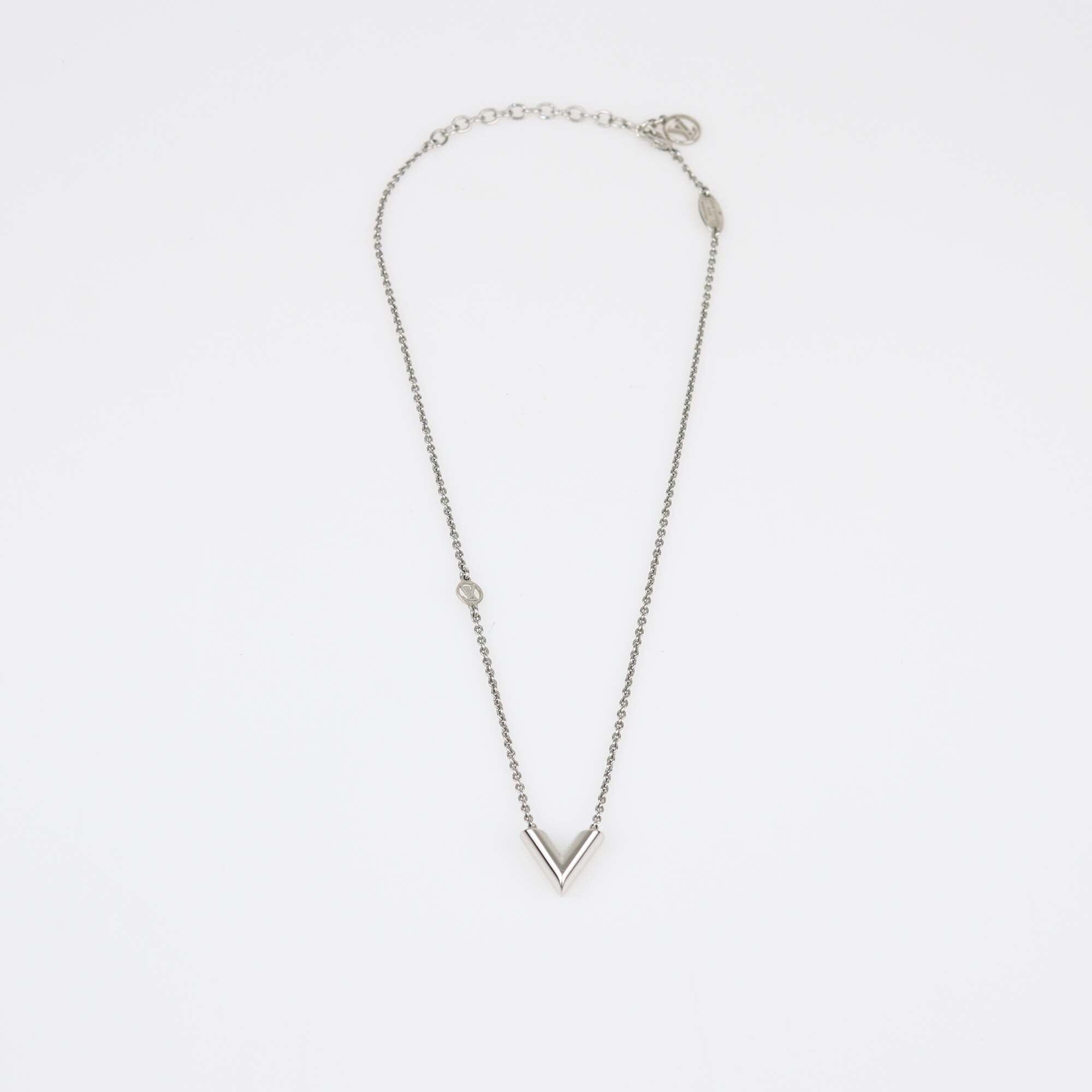 Louis Vuitton Palladium Finish Essential V Supple Necklace Womens Louis Vuitton
