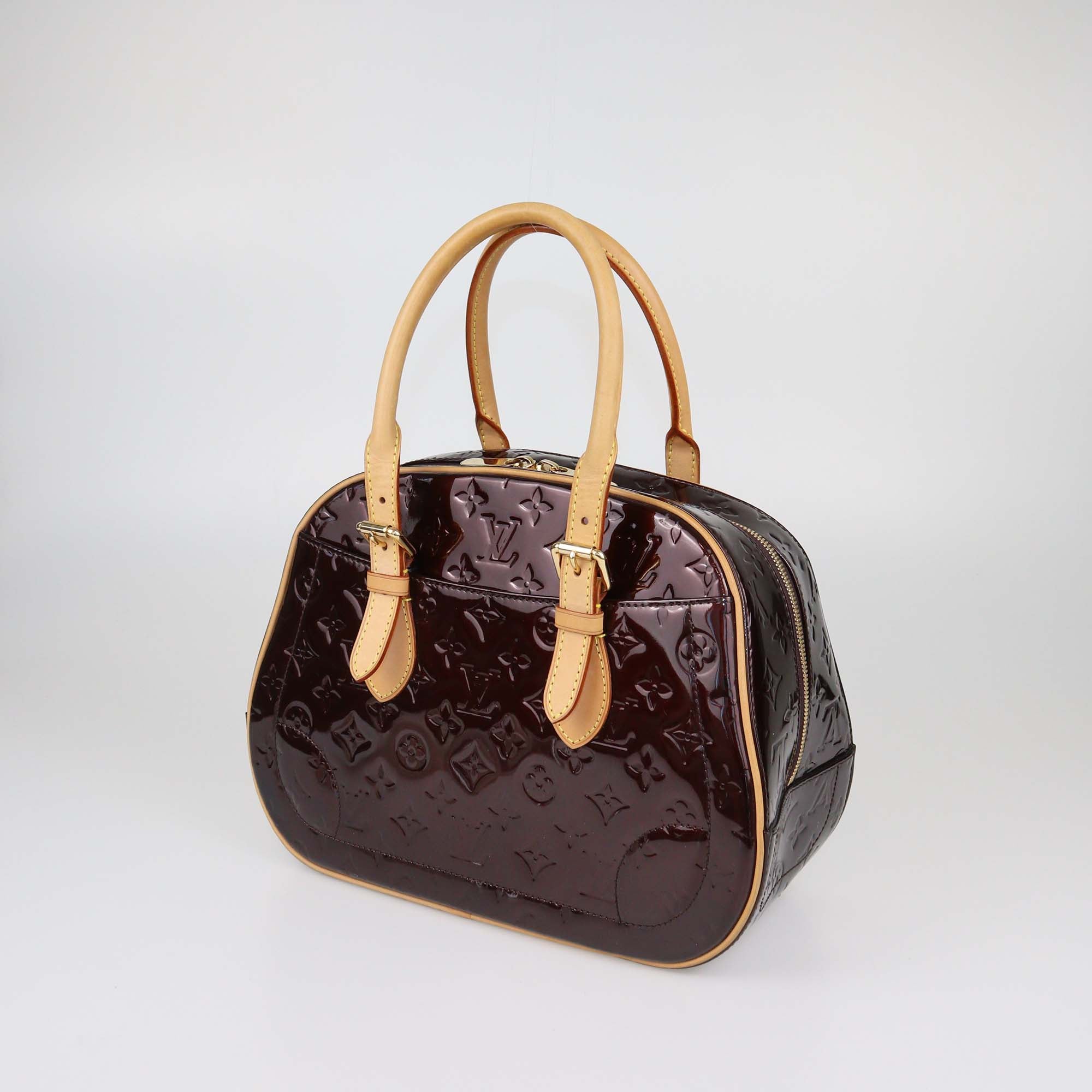 Louis Vuitton Amarante Monogram Vernis Summit Drive Bag