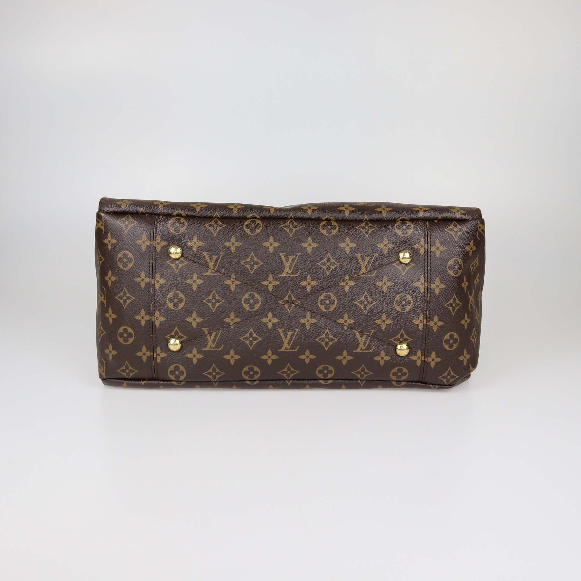 Louis Vuitton Monogram Coated Canvas Artsy MM Bag
