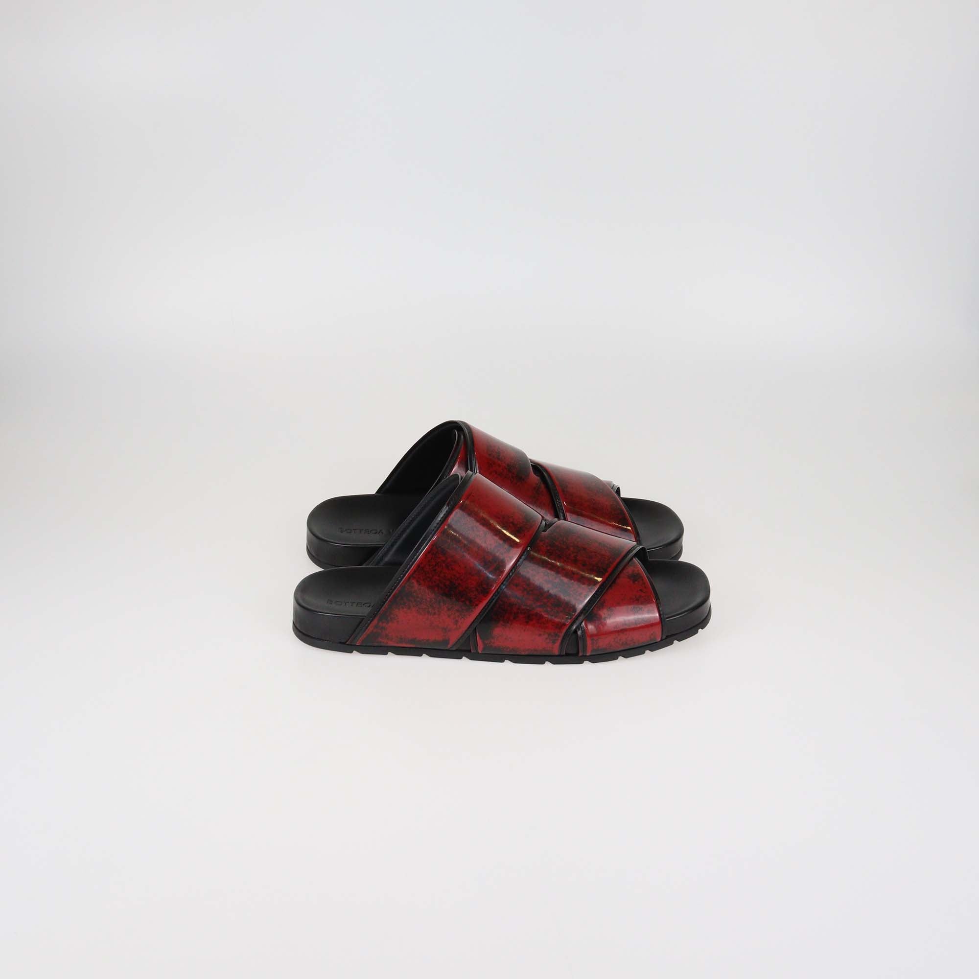 Bottega Veneta Red/Black Patent Leather Bridge Sandals