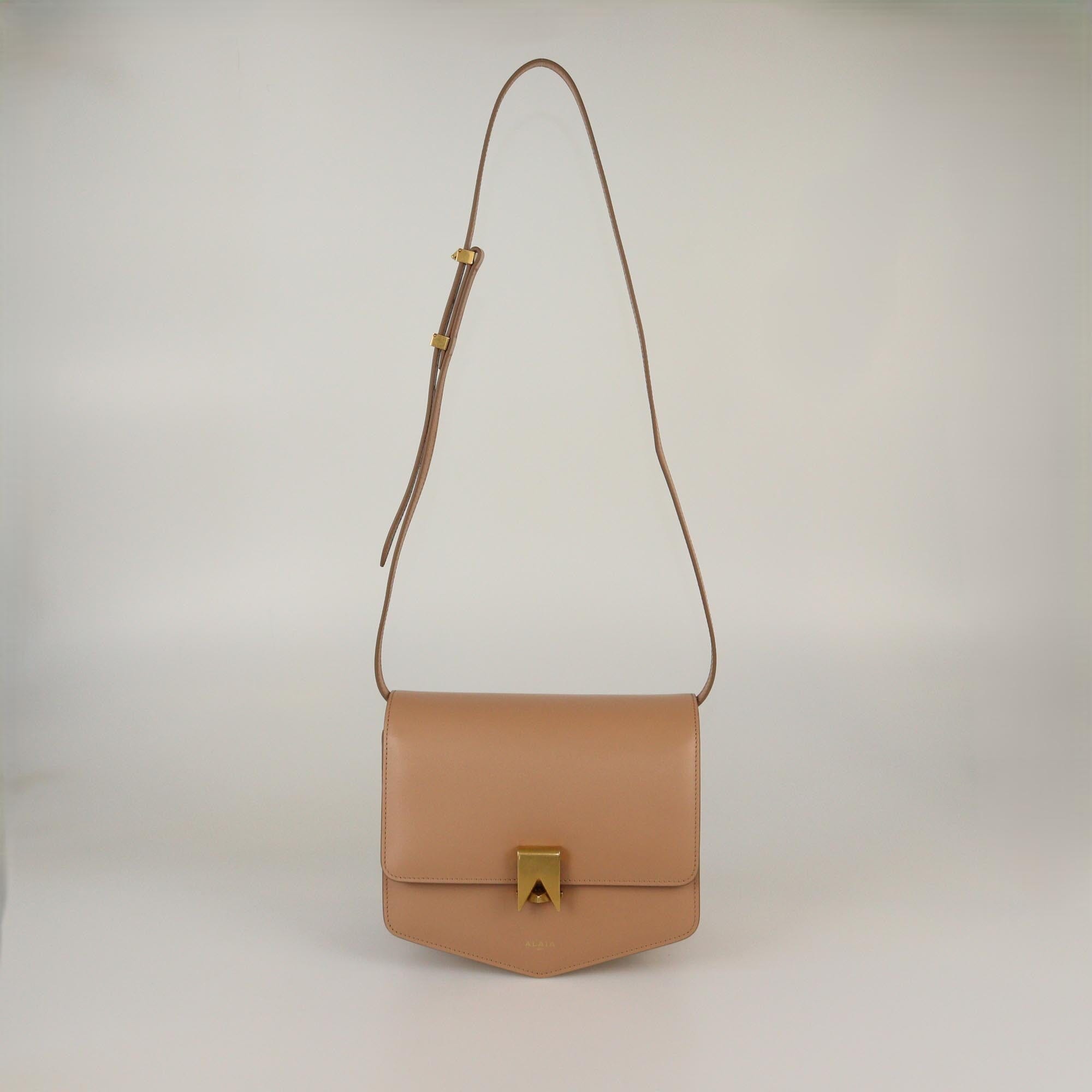 Alaia Beige Large Le Papa Shoulder Bag Womens Alaia