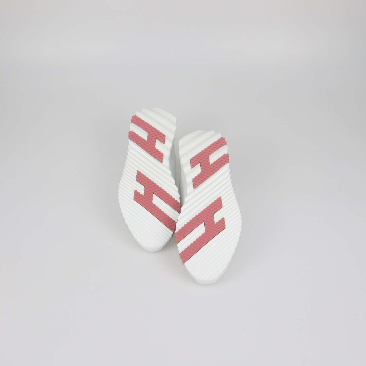 Hermes Blanc / Rose De Venise Leather and Crocodile Bouncing Sneakers