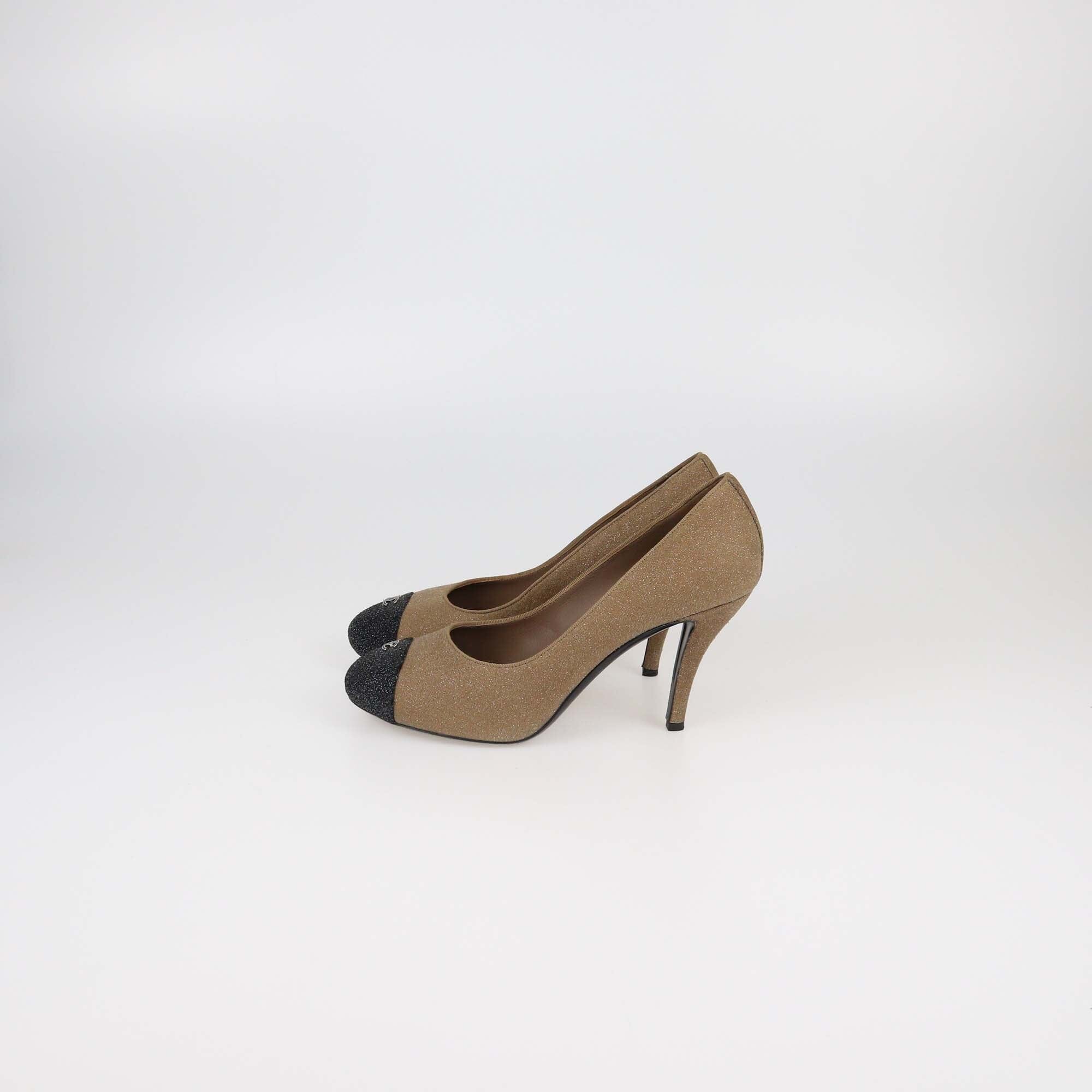Chanel Beige/Black Textured Glitter Effect CC Cap Toe Pumps Womens Chanel