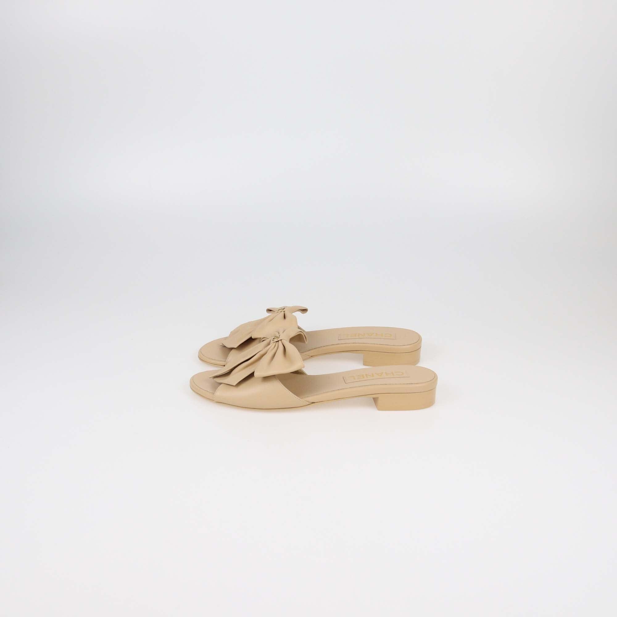 Chanel Beige Bow CC Slide Sandals Womens Chanel