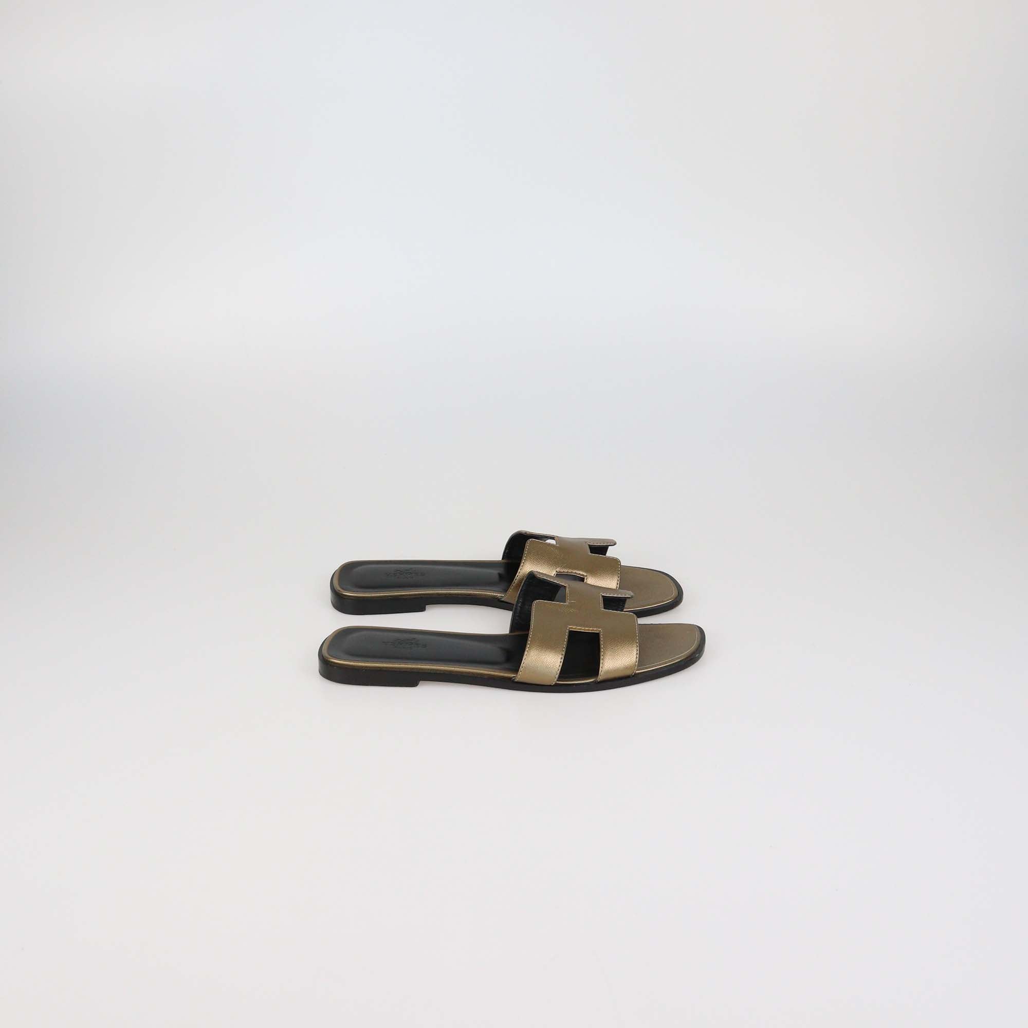 Hermes Dore Epsom Leather Oran Sandals