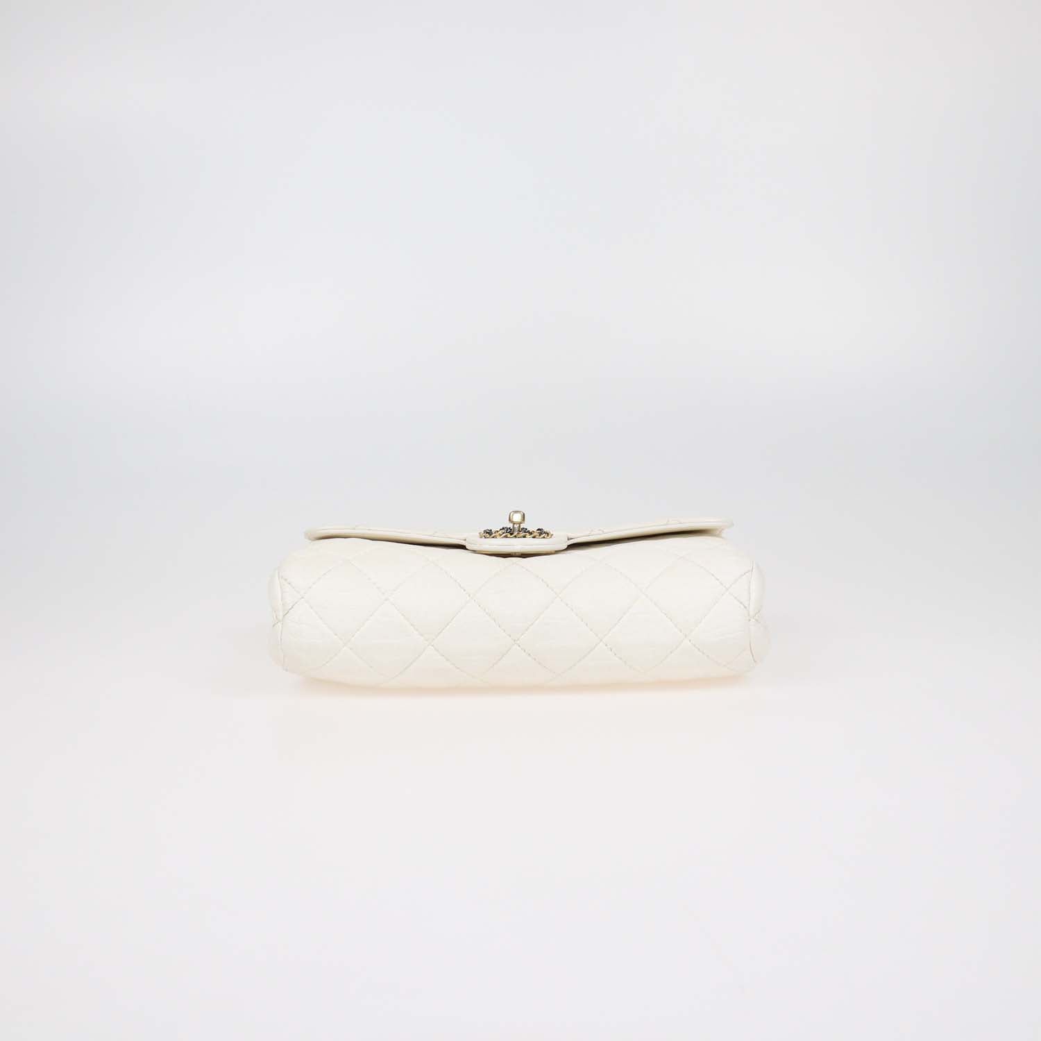 Chanel White Quilted Aged Leather Accordion Flap Shoulder Bag