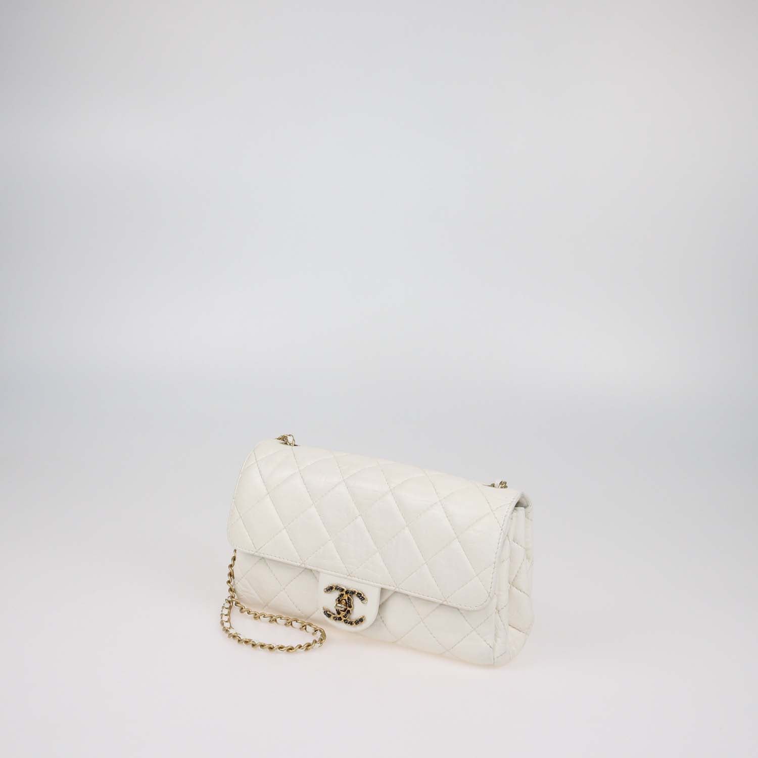 Chanel White Quilted Aged Leather Accordion Flap Shoulder Bag